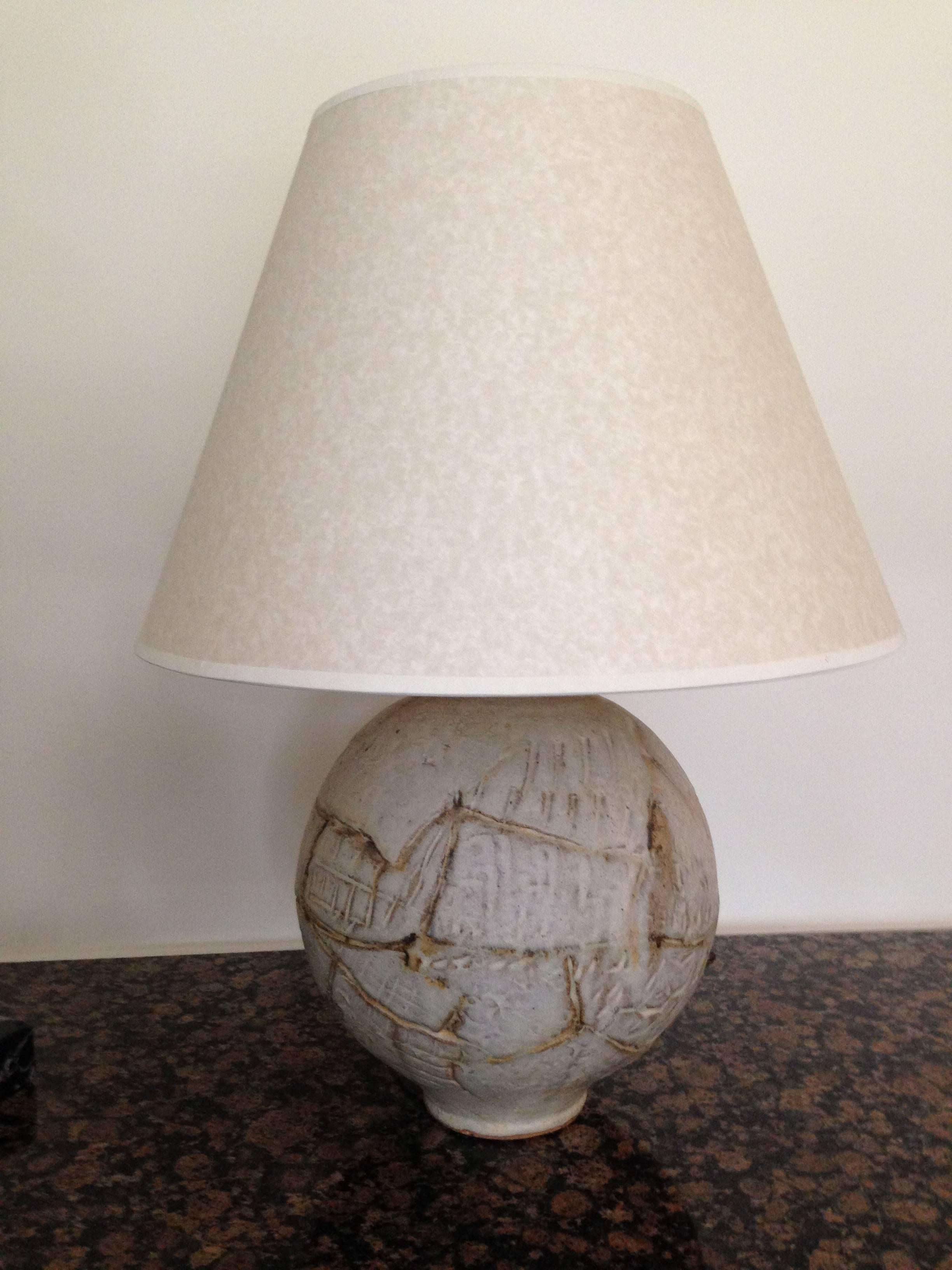 Heavy Glazed Ceramic Spherical Table Lamp, English, circa 1960s In Excellent Condition In London, GB