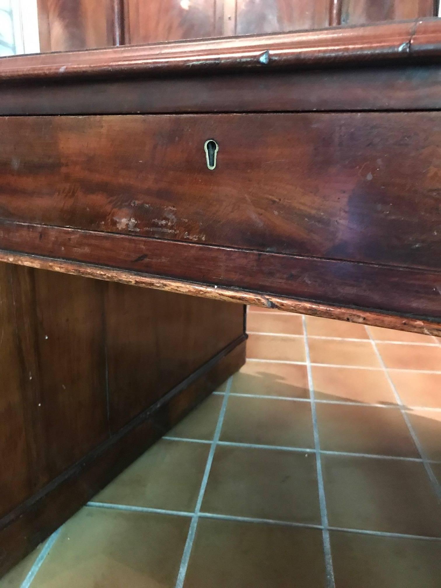 19th Century Impressive Georgian Mahogany Double Sided Partners Desk 5