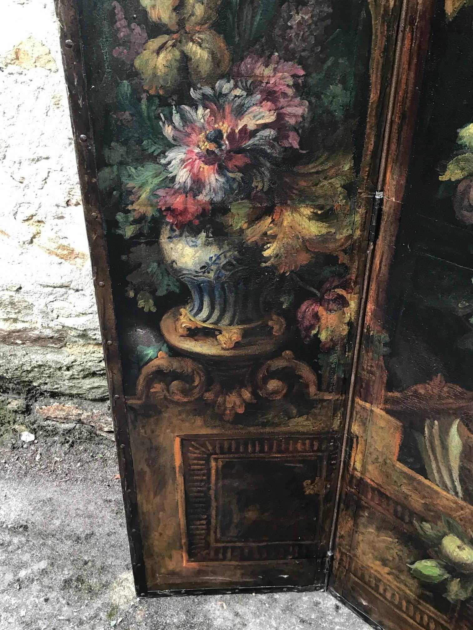 Georgian Early 19th Century Leather Painted Screen with Birds and Foliage For Sale