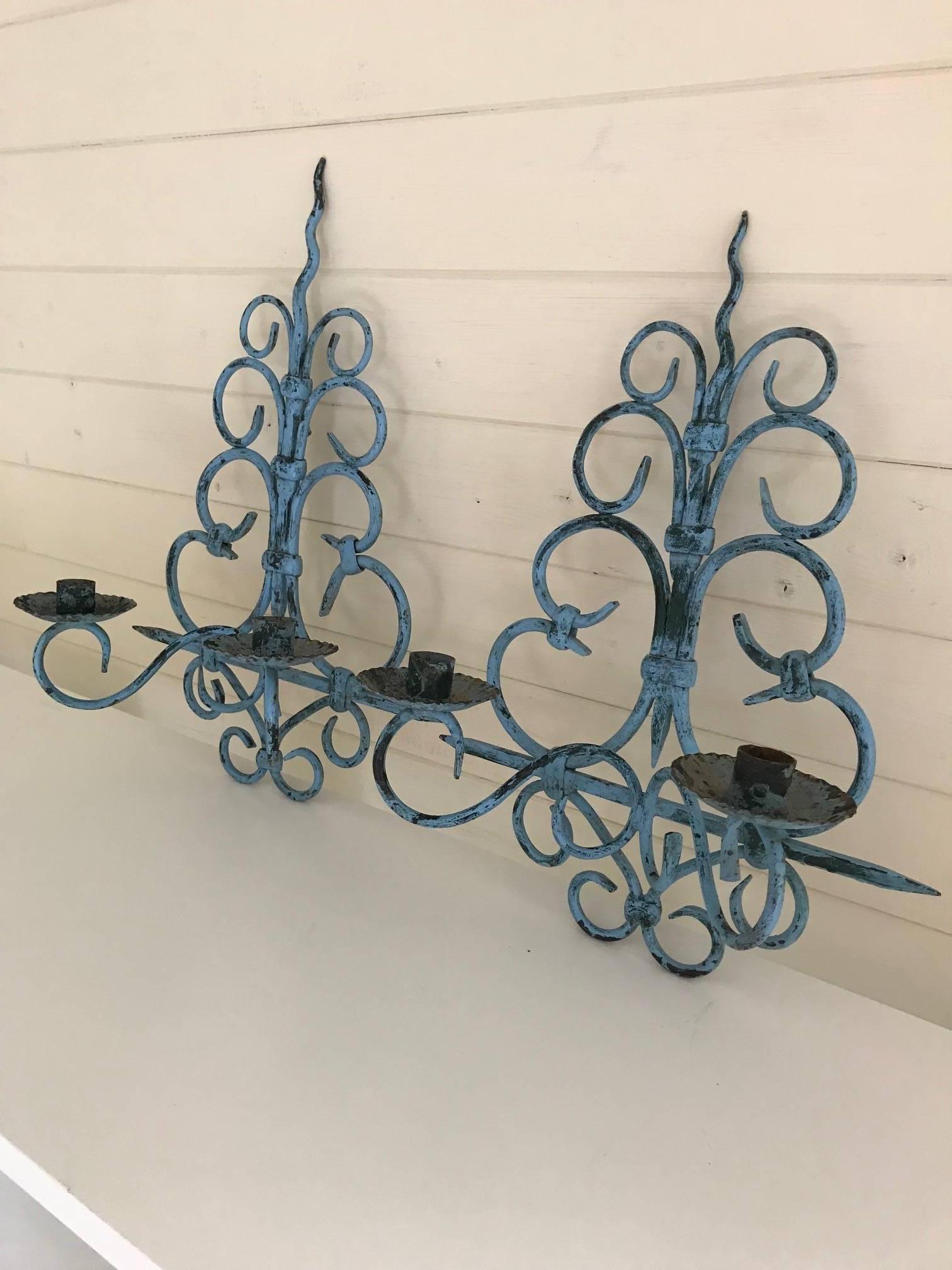 Early 20th Century Pair of French Painted Iron Wall Lights Sconces 4