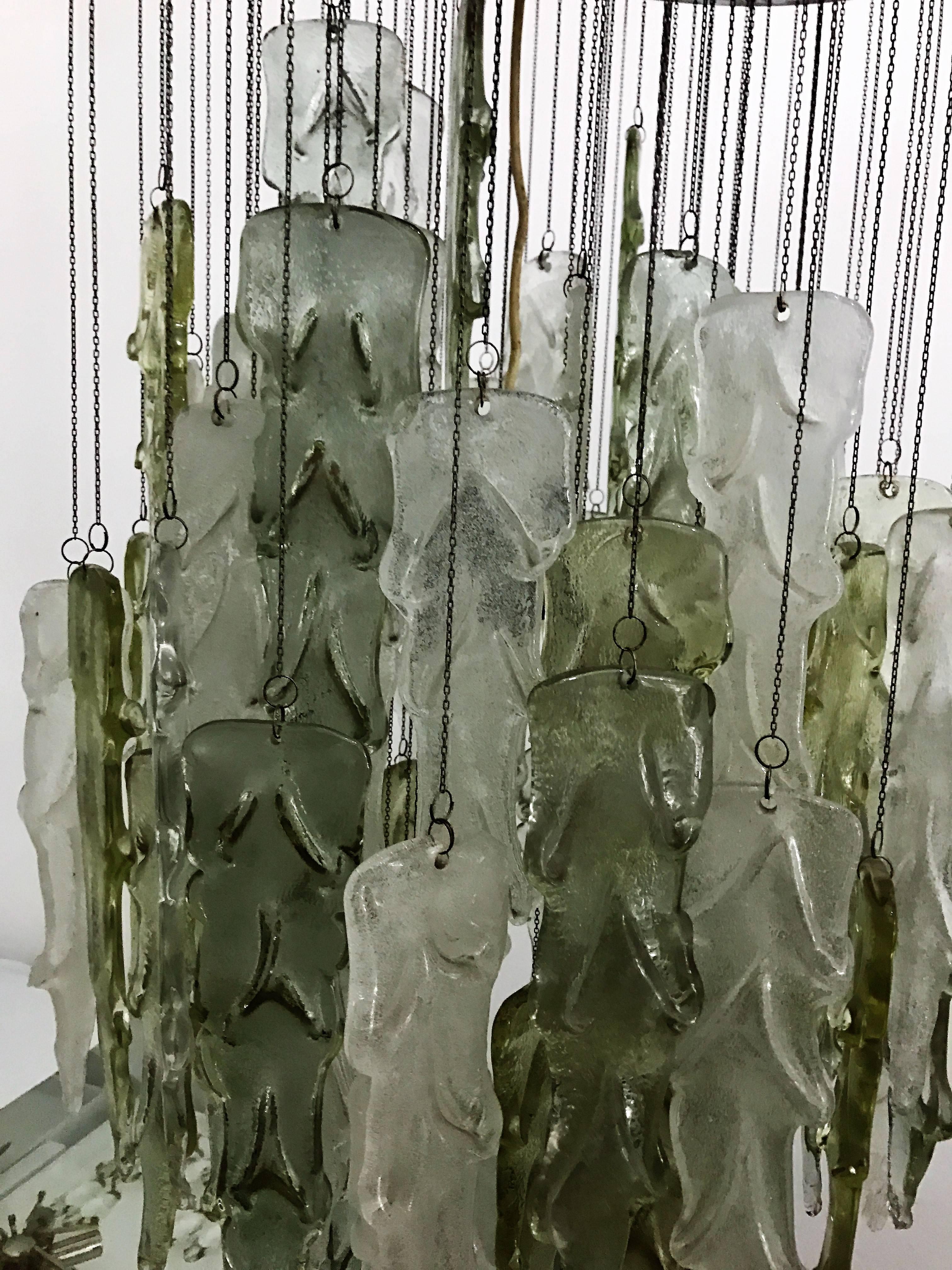 Rare Chandelier Attributed to Mazzega Murano Glass, 20th Century In Good Condition For Sale In Palermo, Italia