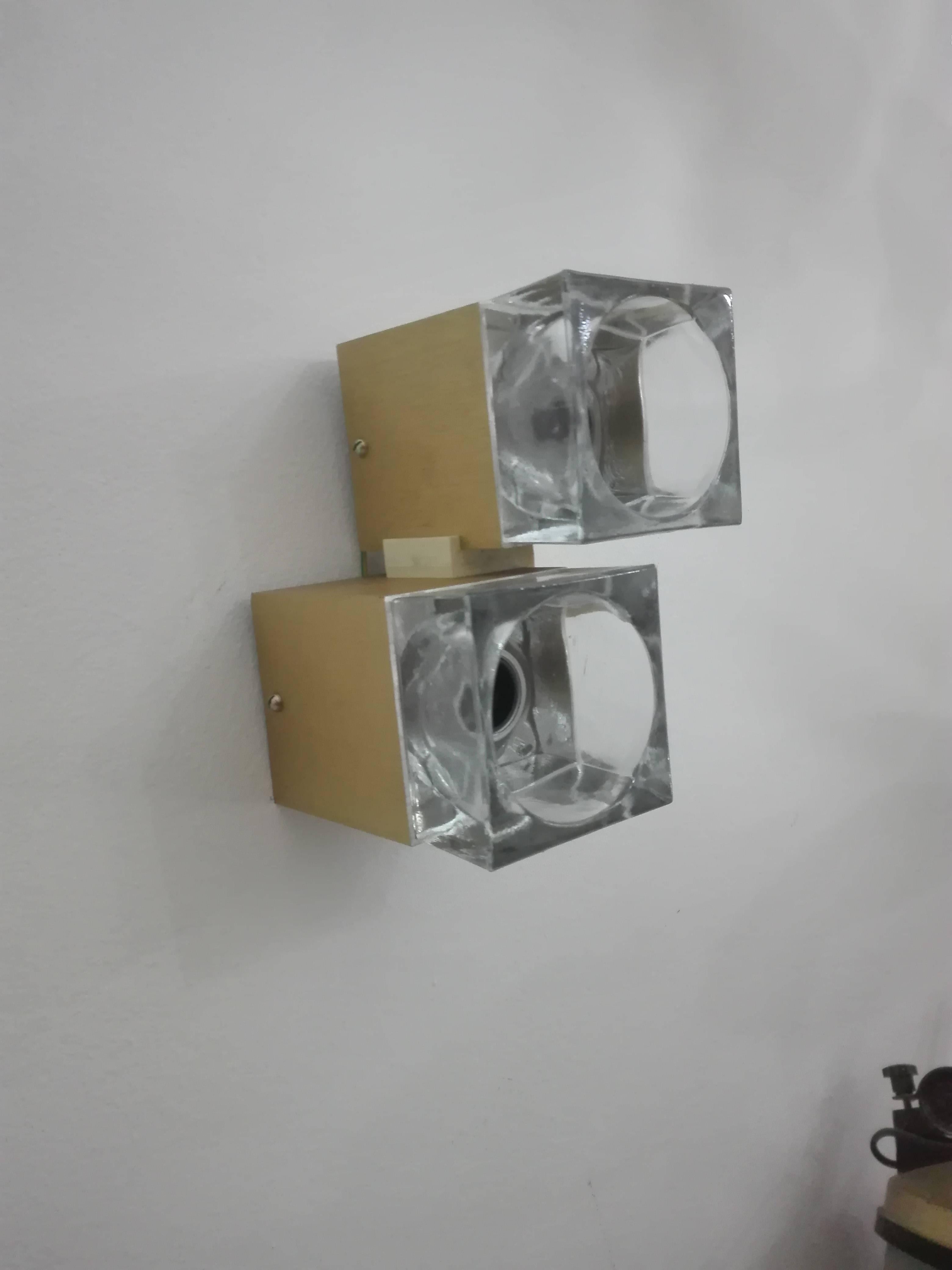 Mid-Century Modern Midcentury Italian Cubis Wall Lamp by Gaetano Sciolari For Sale