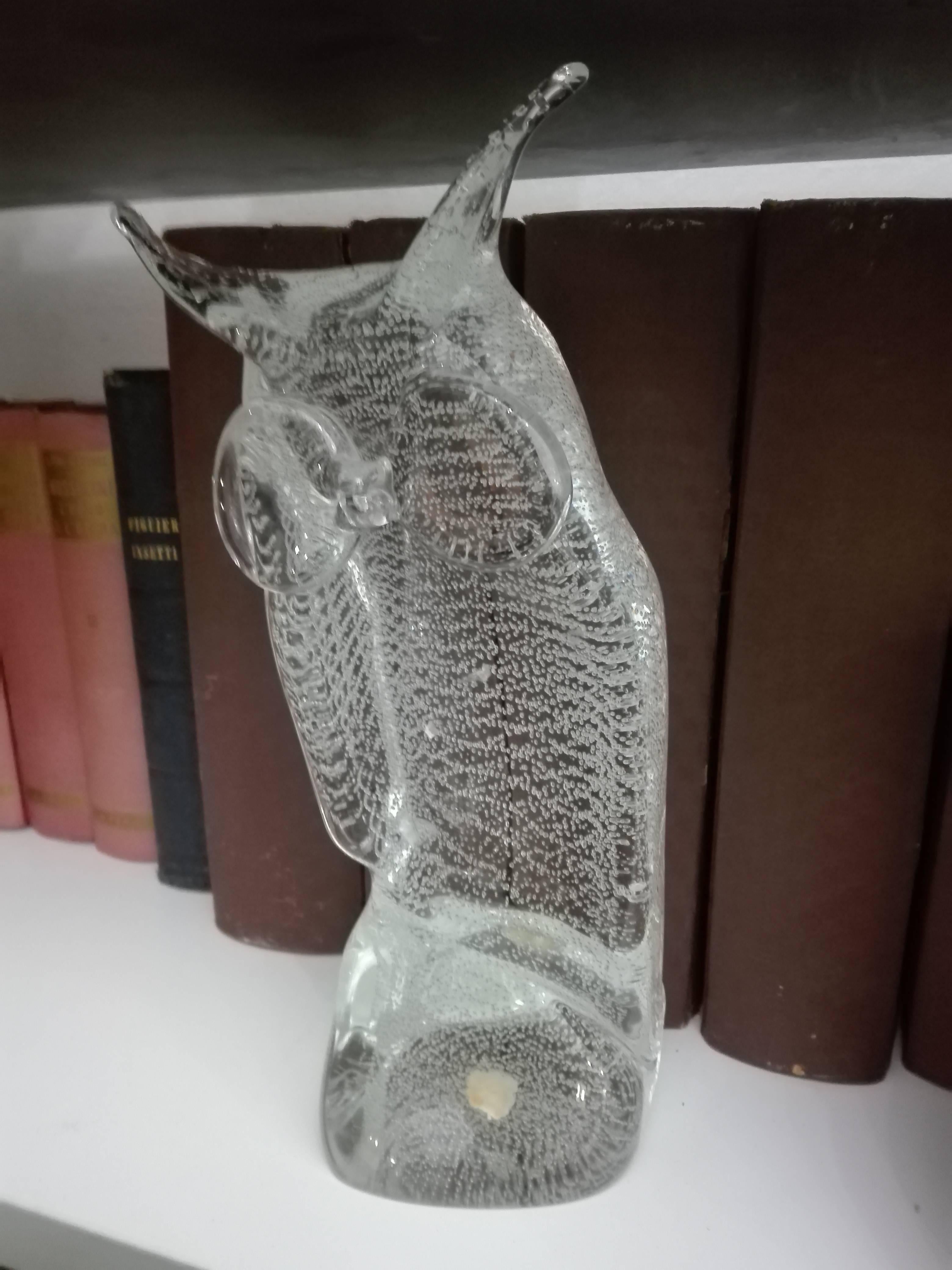 Hand-Crafted Licio Zanetti Murano Glass Owl with Bubbles For Sale