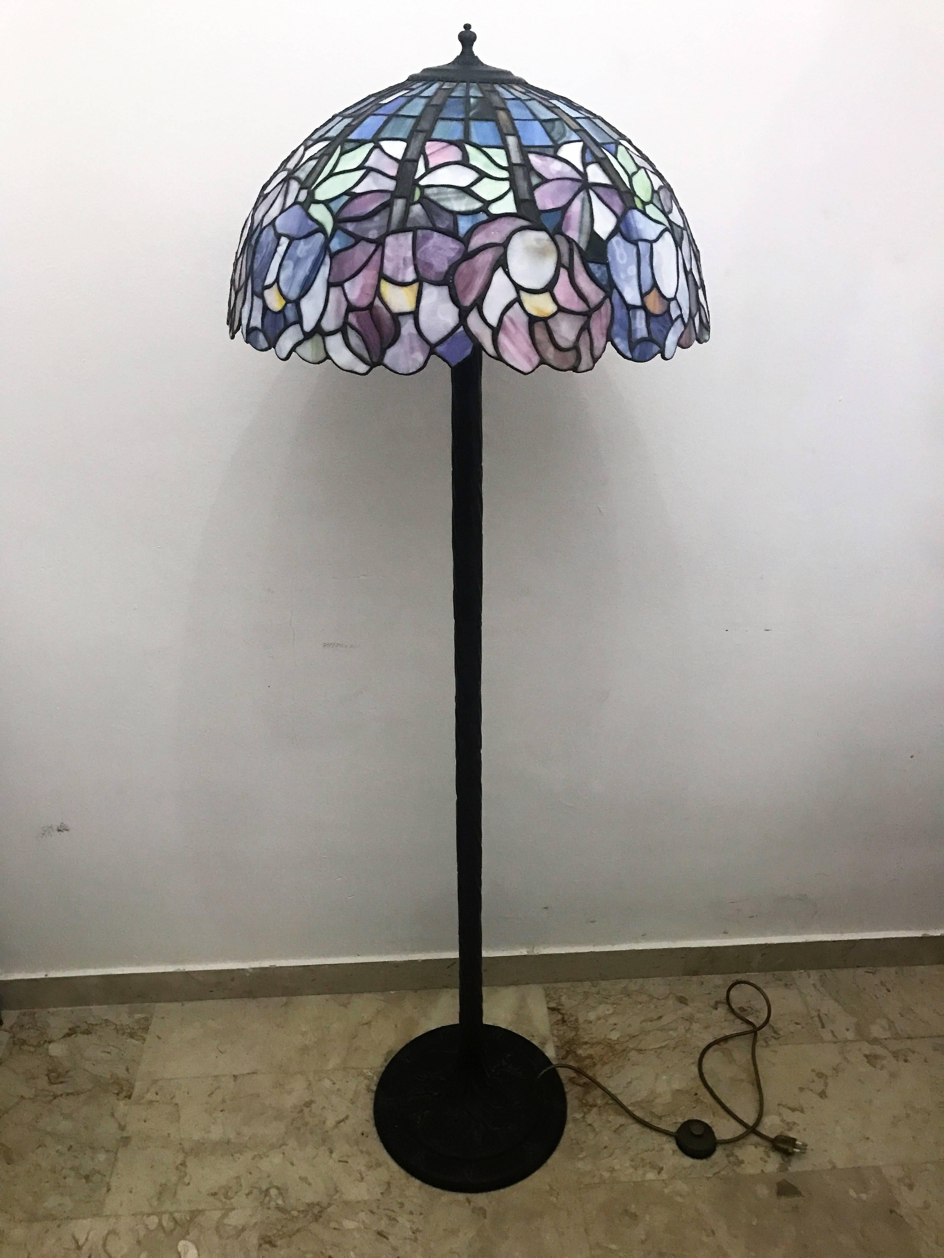 Floor Lamp Made of Murano Glass and Wrought Iron, 20th Century 4