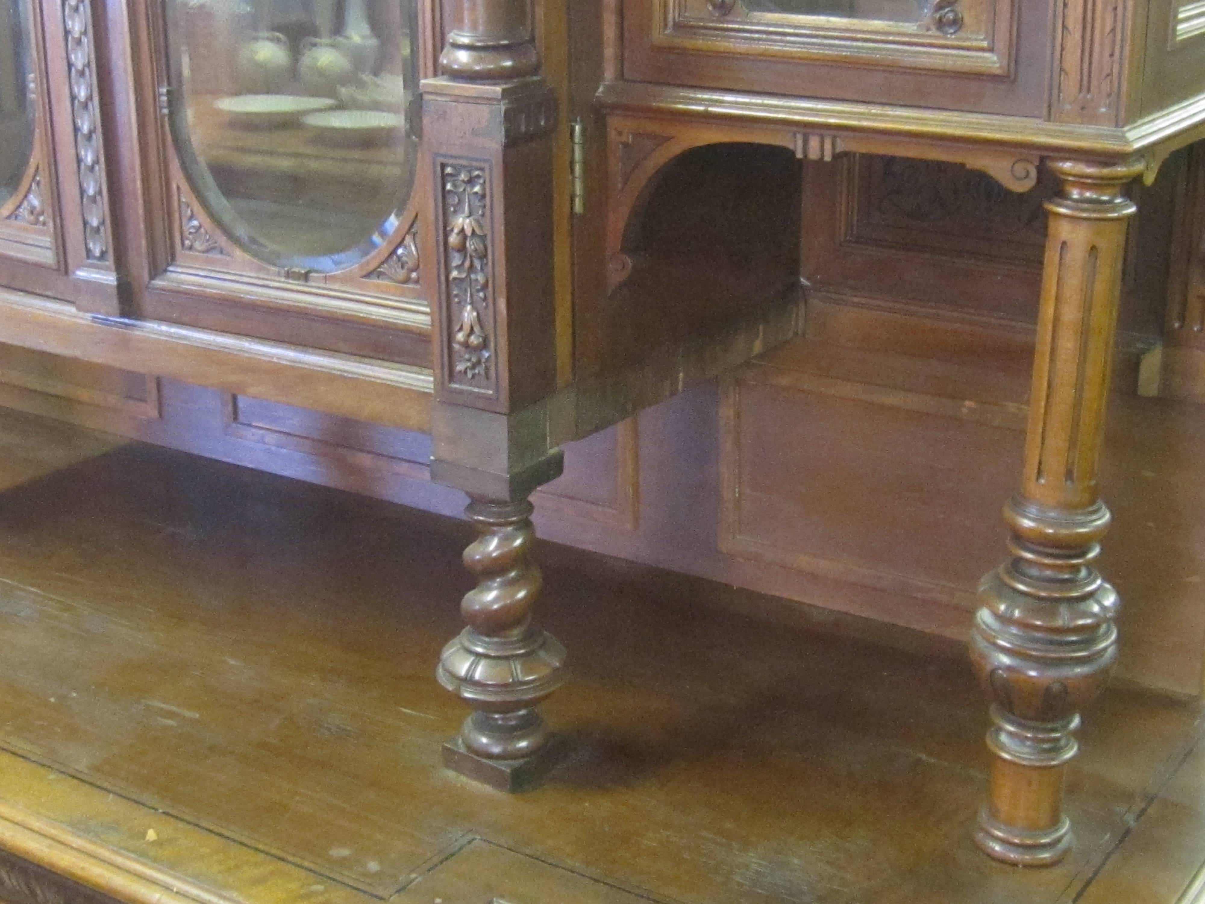 19th Century European Carved Walnut Breakfront with Burled Detail In Fair Condition For Sale In Abilene, TX