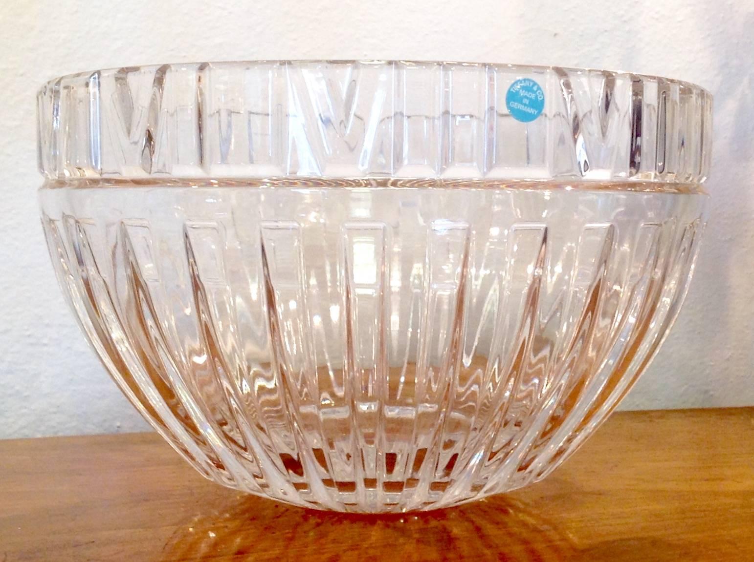 Tiffany & Co. Crystal serving bowl, salad bowl or decorative bowl. Measures 6 inches high and 9.75 inches wide. Signed Tiffany & Co. on bottom.  In excellent condition. 