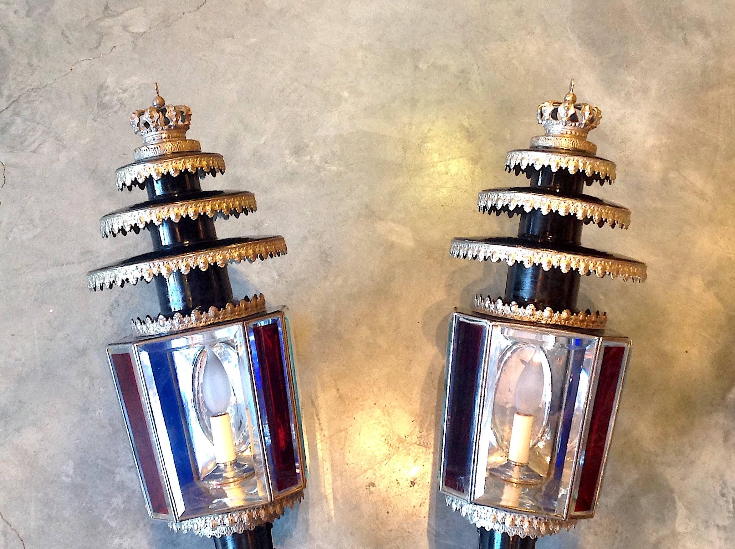 Silver Plate Pair of Early 1800s European Royal Coach Lanterns For Sale