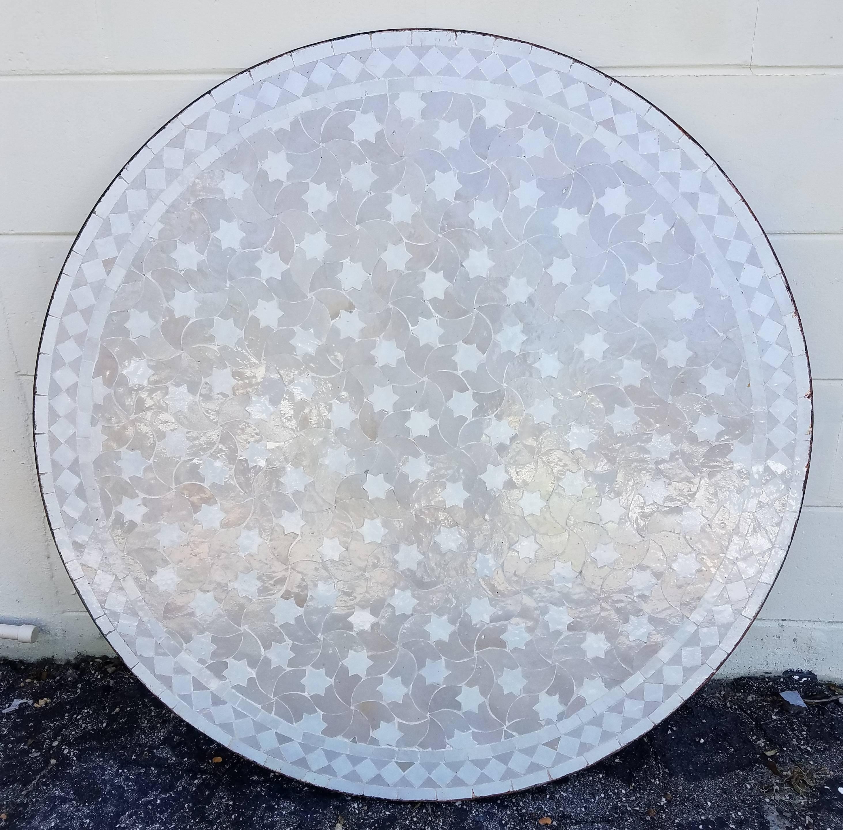 Moroccan Mosaic Table, White on White Rafraf For Sale 1