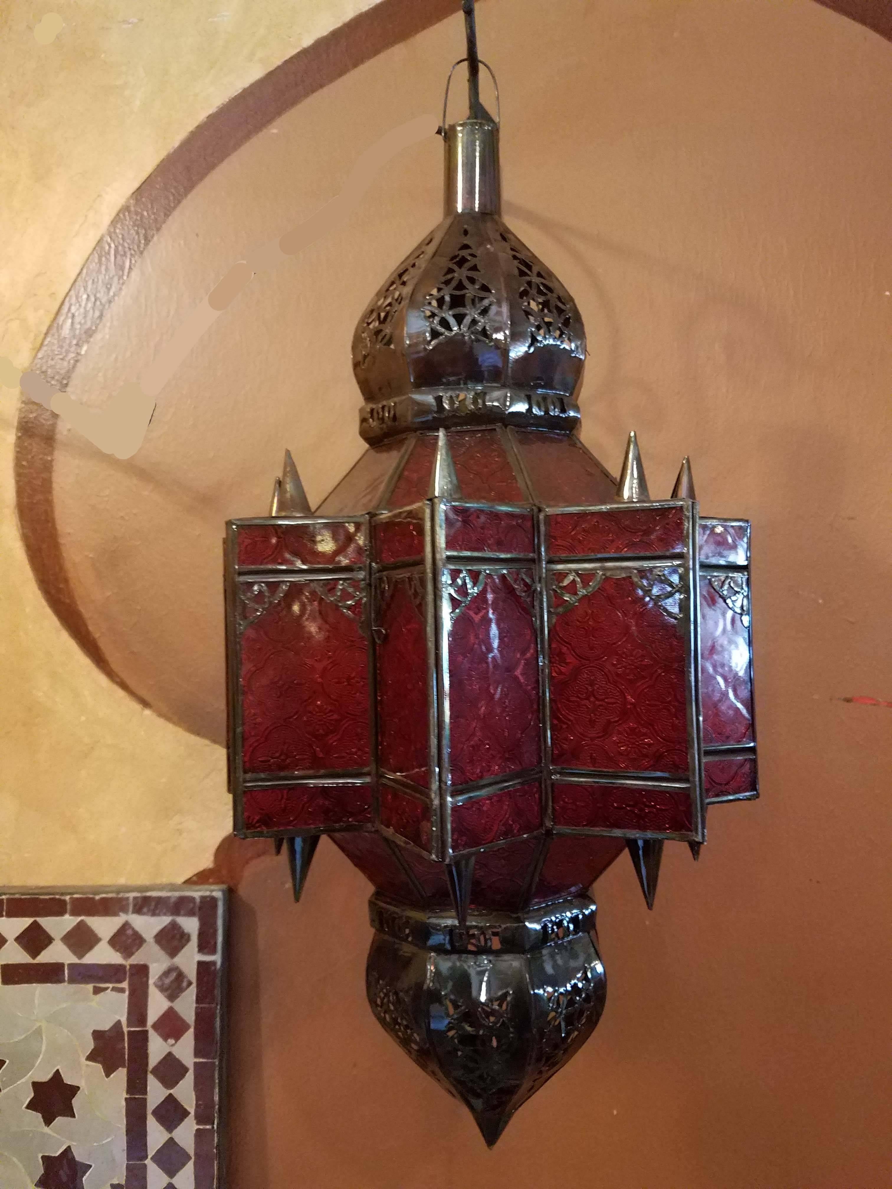 Moroccan Glass Lantern, Makki Style, Red Glass In New Condition For Sale In Orlando, FL