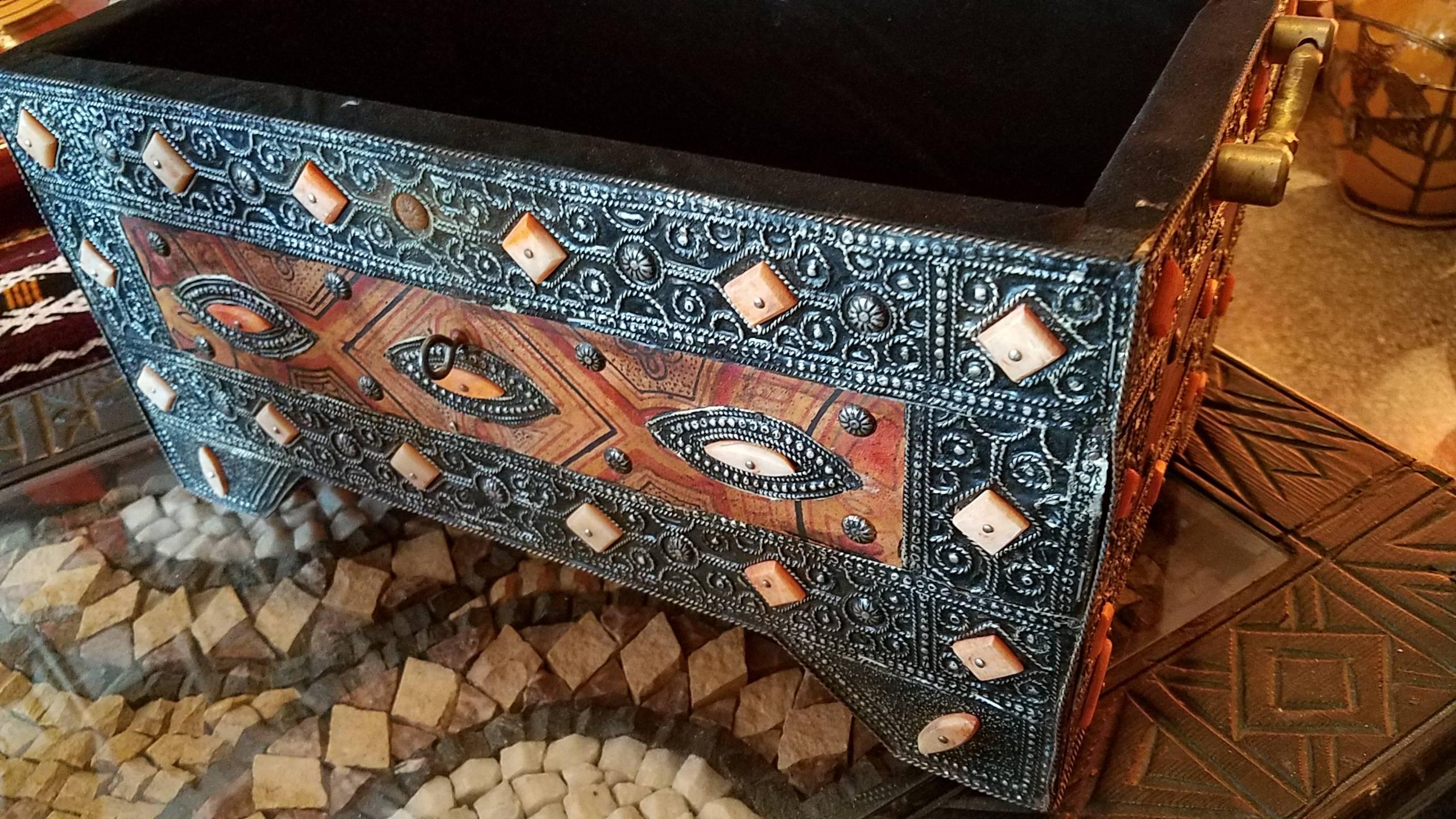 Contemporary Camel Bone / Metal Inlaid Moroccan Wooden Trunk For Sale