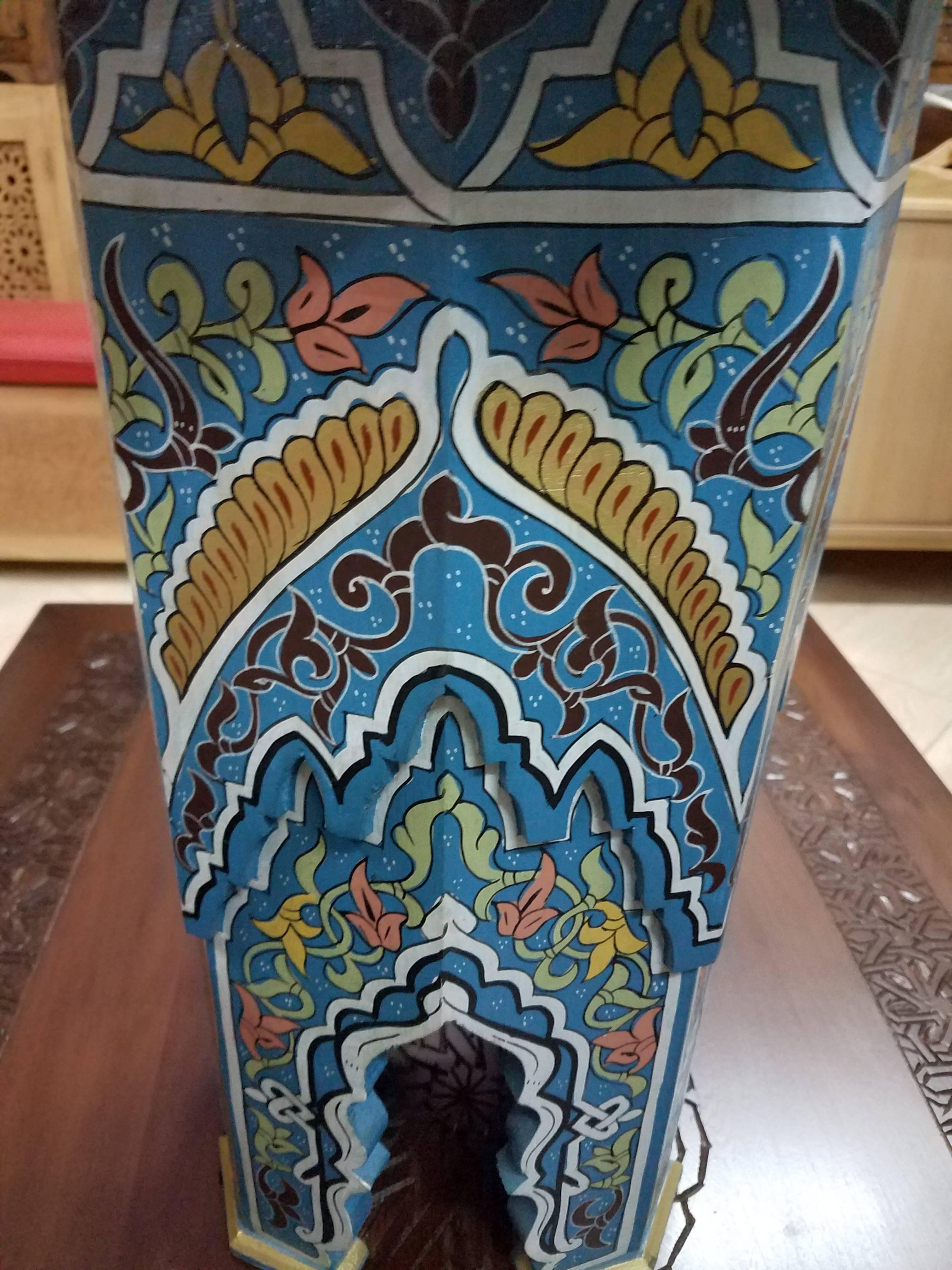 Rare find! Carved and 100% hand-painted Moroccan star shape side table. Amazing carving around the side and hand painting throughout the entire table. Beautiful add-on to your décor. This table measures approximately 21