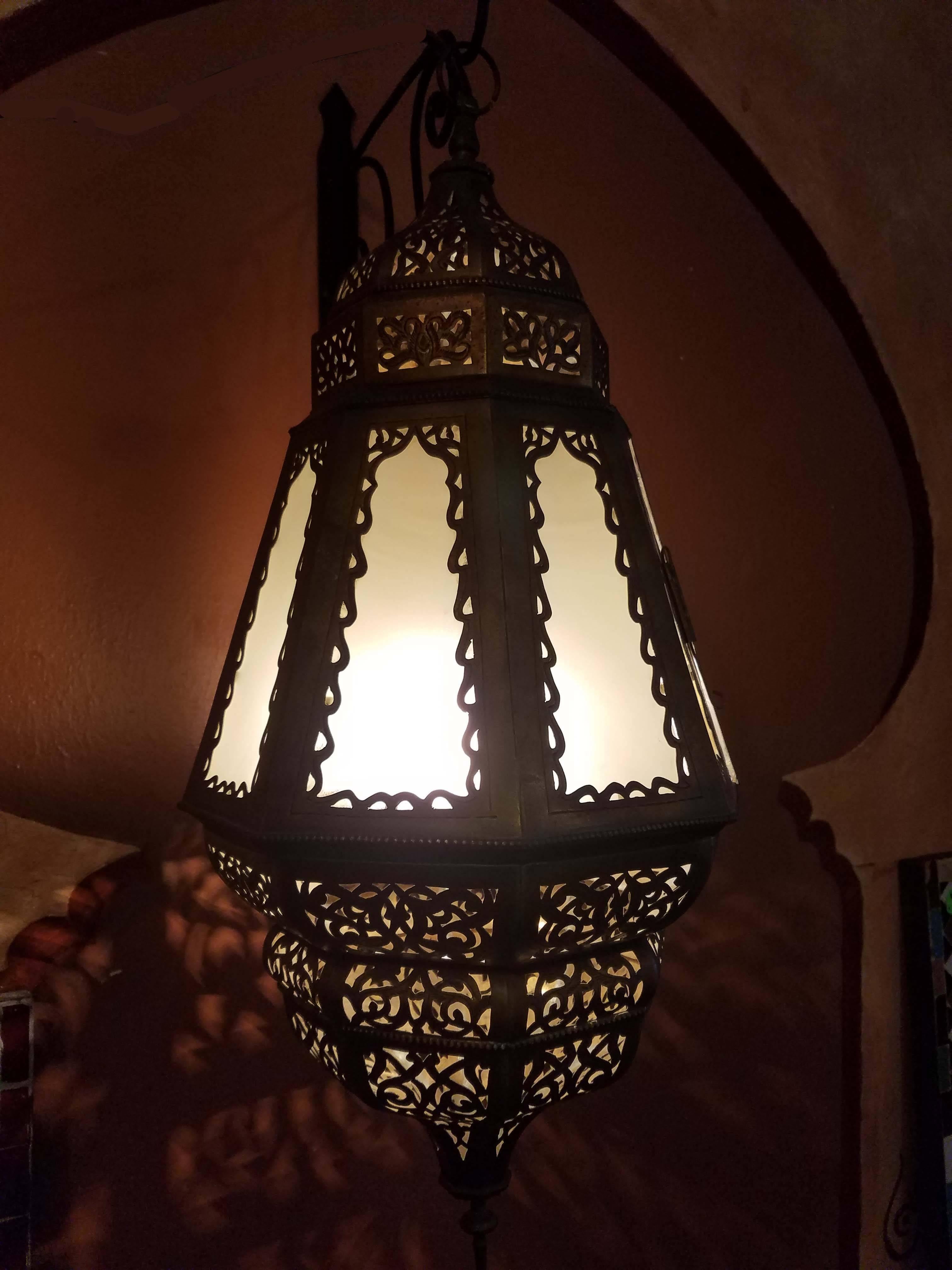 Old Fez Moroccan Lantern, Copper In Excellent Condition For Sale In Orlando, FL