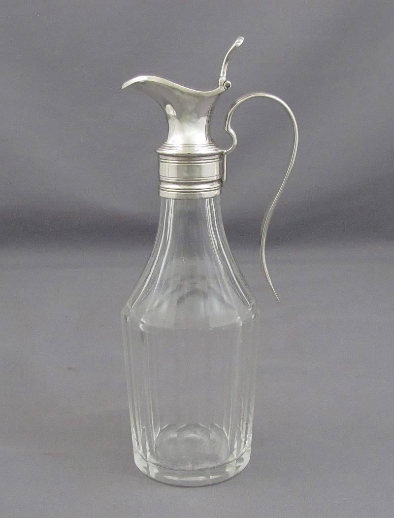English Sterling Silver Oil and Vinegar Cruet In Excellent Condition For Sale In Vancouver, BC