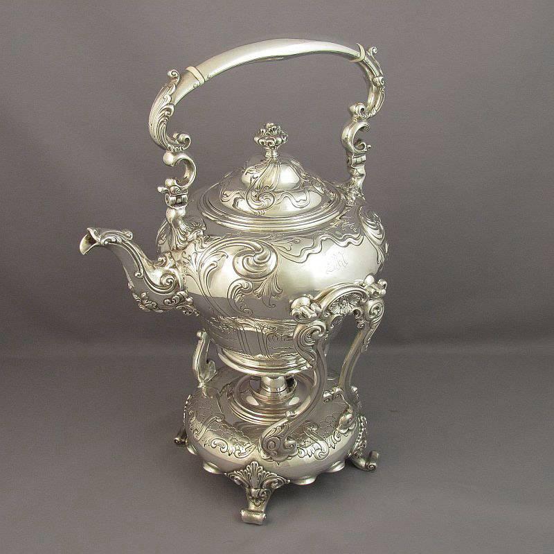 Birks Sterling Silver Tea Service In Excellent Condition For Sale In Vancouver, BC