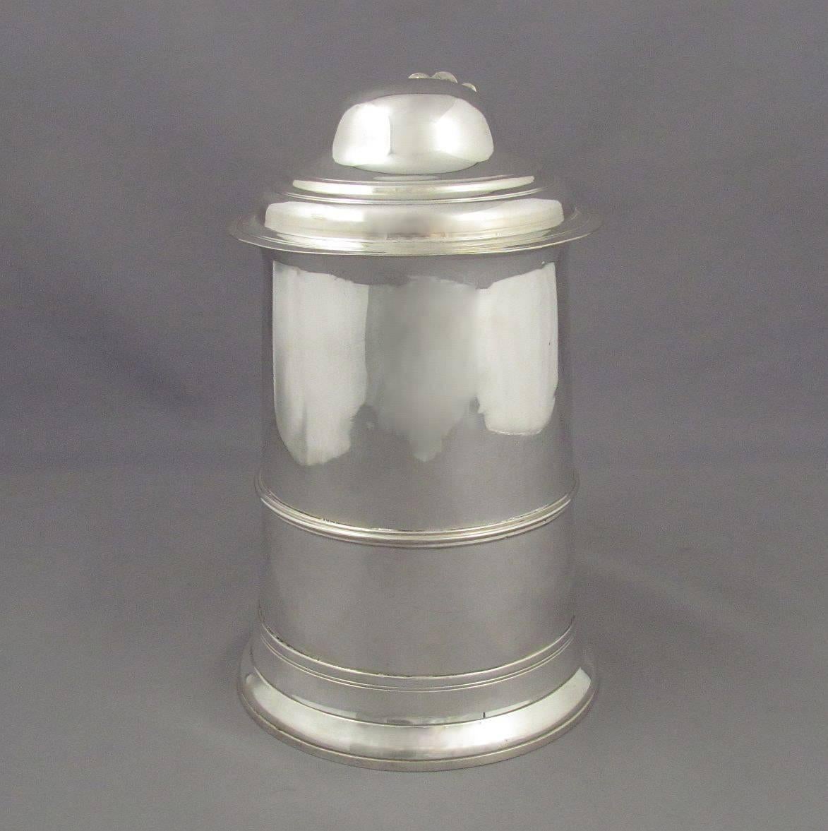 Late 18th Century George III Sterling Silver Tankard For Sale
