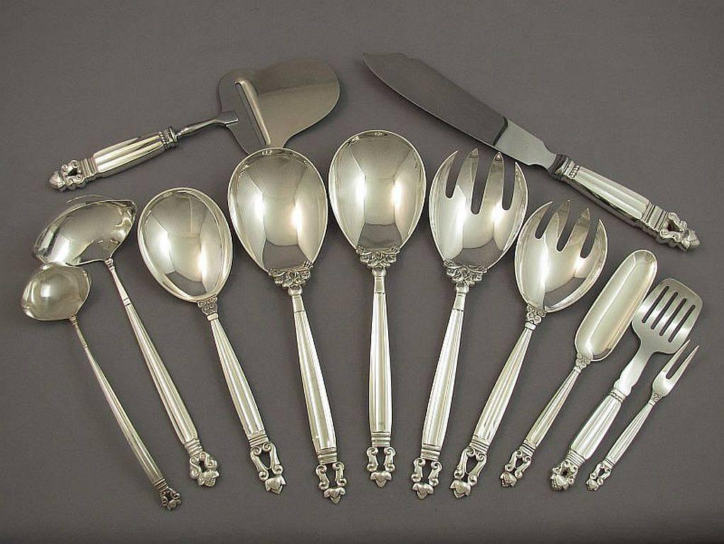 Georg Jensen Acorn Pattern Sterling Flatware Set for 12, Continental Size In Excellent Condition In Vancouver, BC