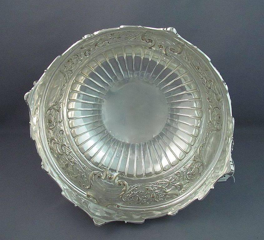 20th Century Edwardian Sterling Silver Monteith Bowl For Sale