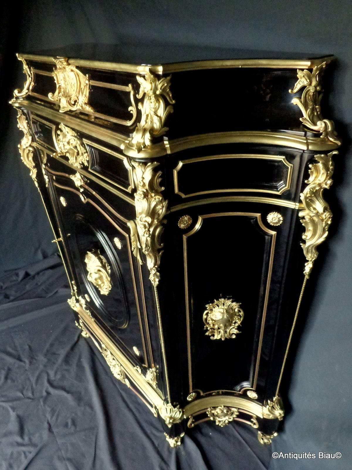 French Cabinet Ebonized and Gilded Bronze in the Manner of Béfort Jeune, 19th Century For Sale