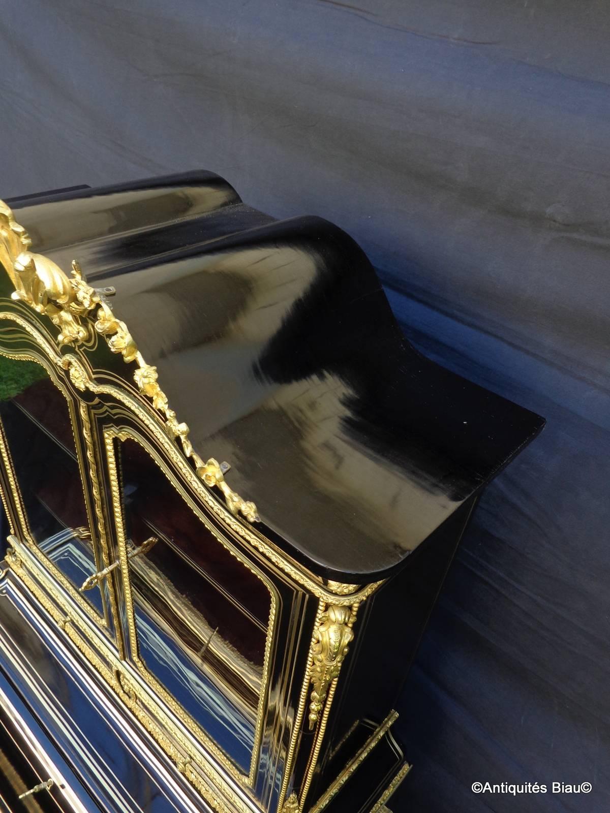 Wonderful Bookcase Desk Richly Bronzed in Brass Marquetry Napoleon 3 Period 19th In Excellent Condition In Manduel, FR