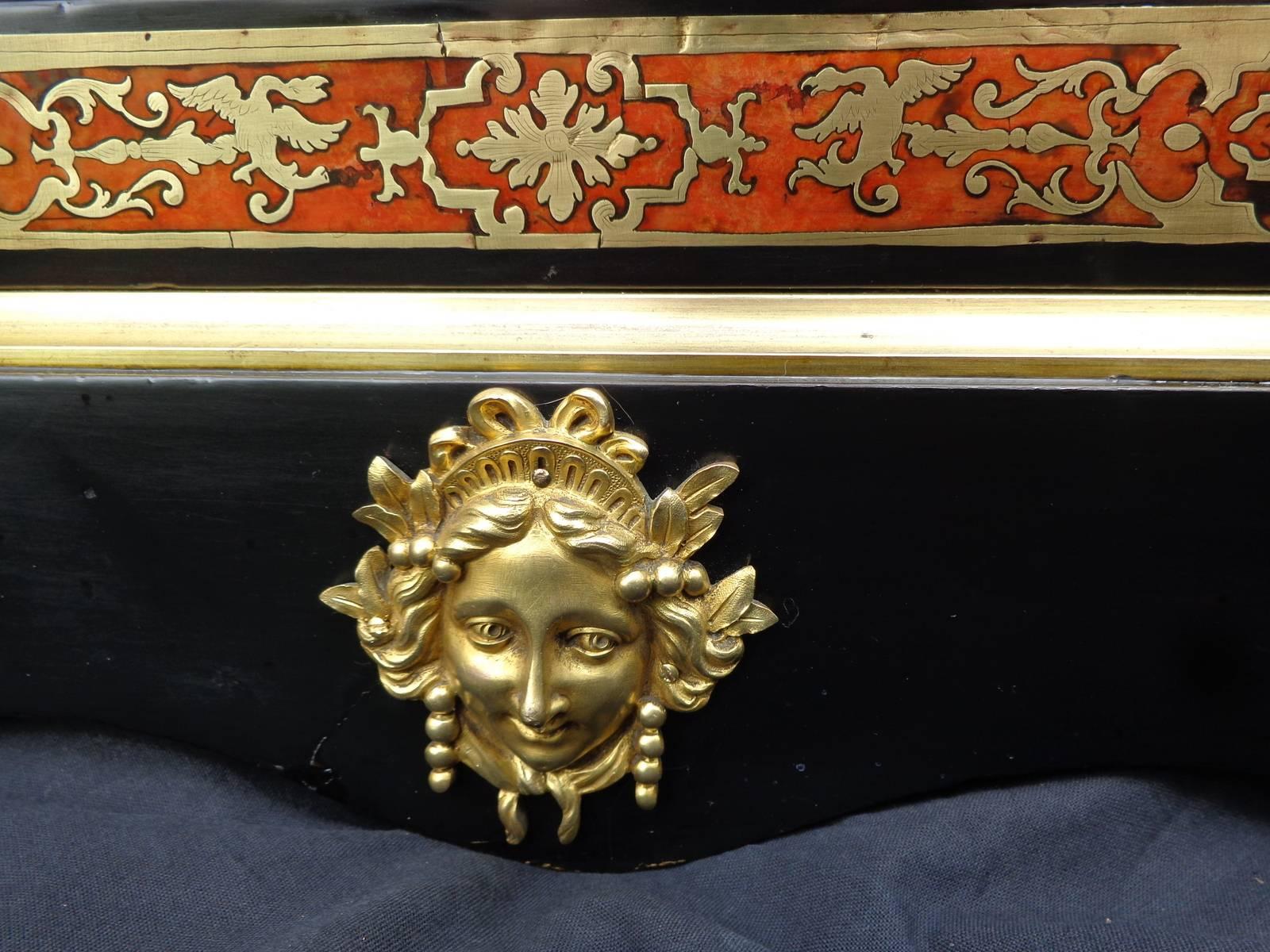 Small Showcase in Boulle Marquetry, Period 18th Century In Excellent Condition In Manduel, FR