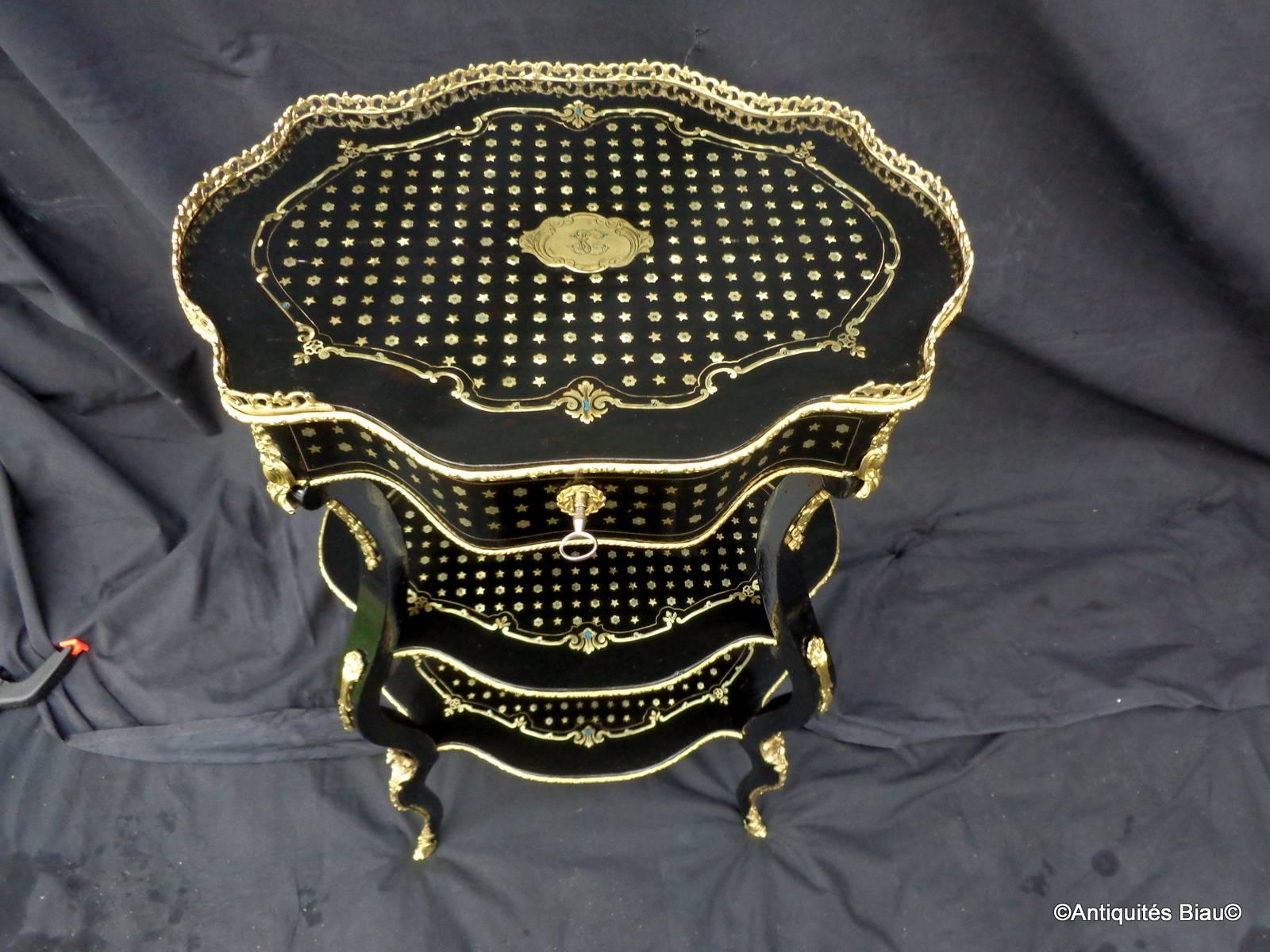 Small Table in Boulle Marquetry Turquoise, Napoleon III Period, 19th Century In Excellent Condition In Manduel, FR