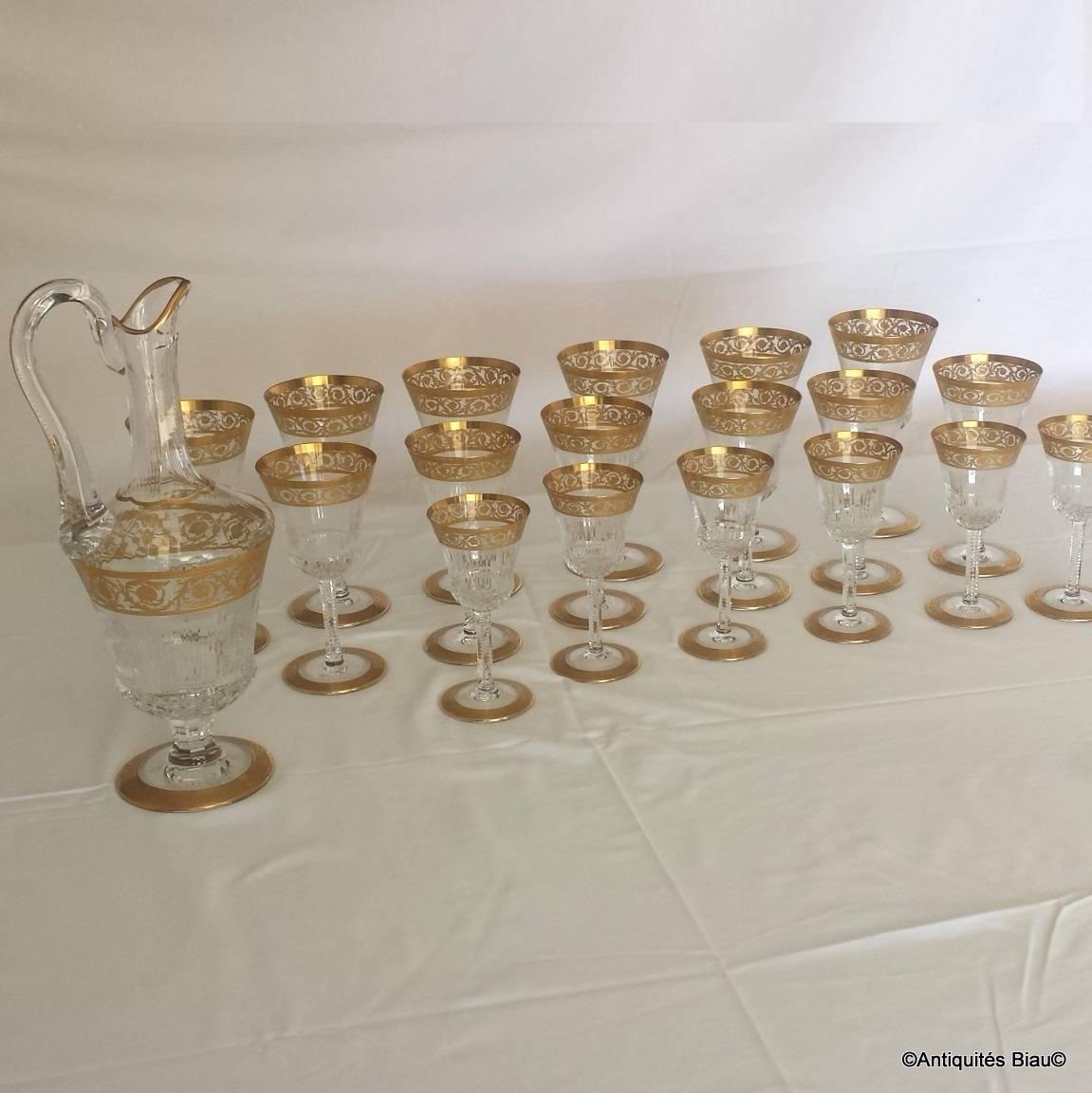 18 Glasses and Decanter in Crystal St Louis Thistle Gold Model, French For Sale 1