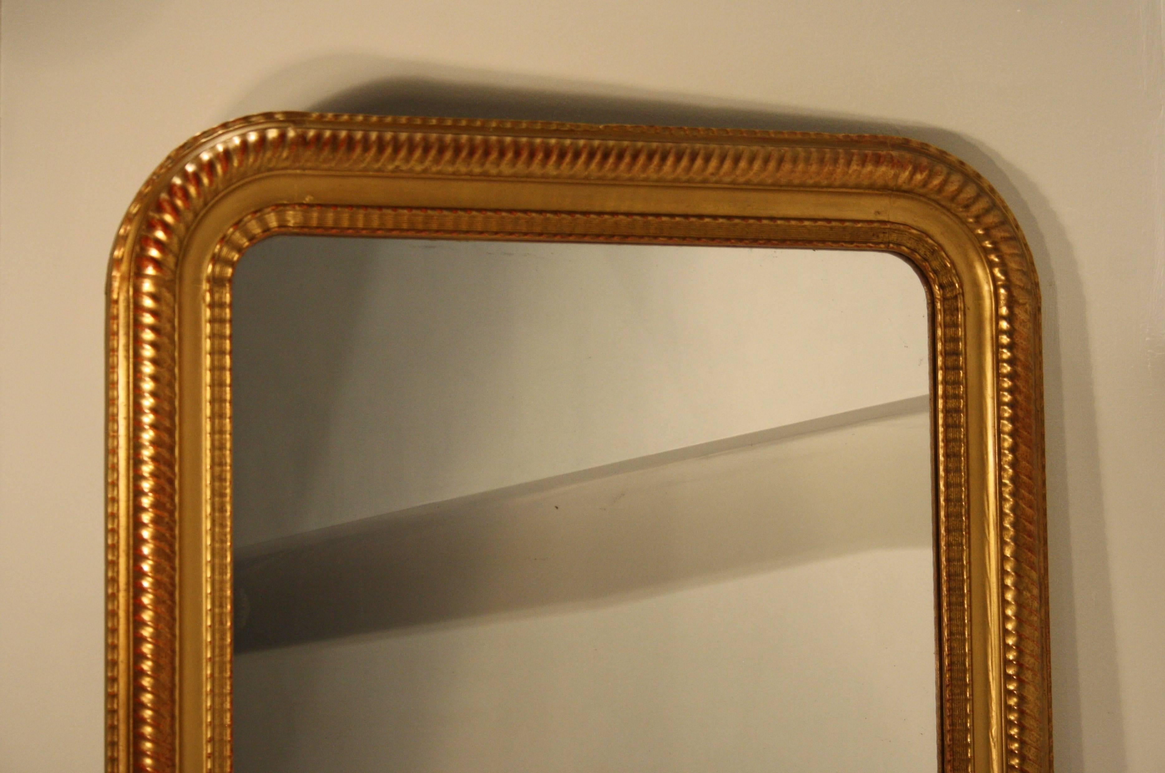 French Gold Gilt Mid-19th Century Louis Philippe Mirror In Good Condition In Belgium, BE