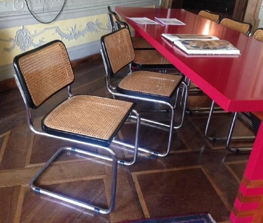 Four Cesca Gavina chairs designed by Marcel Breuer dated 1970 (project dated 1928).


The set is in very good conditions: two seats have new cane and the other two were subject to small restoration.