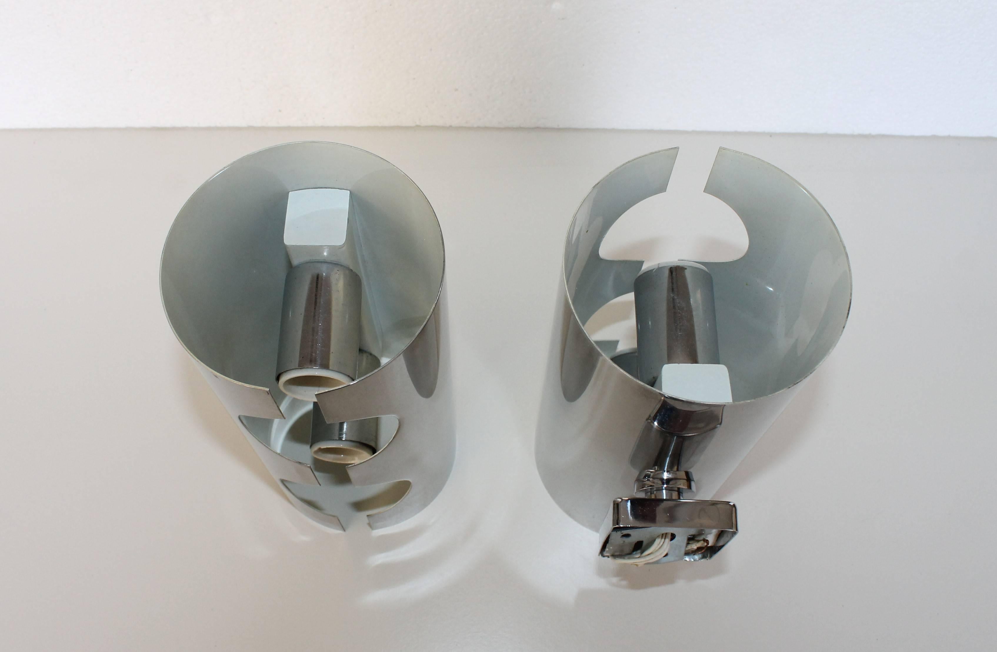 Italian Mid-Century Chromed Metal Sconces, 1970s In Good Condition In Sacile, PN