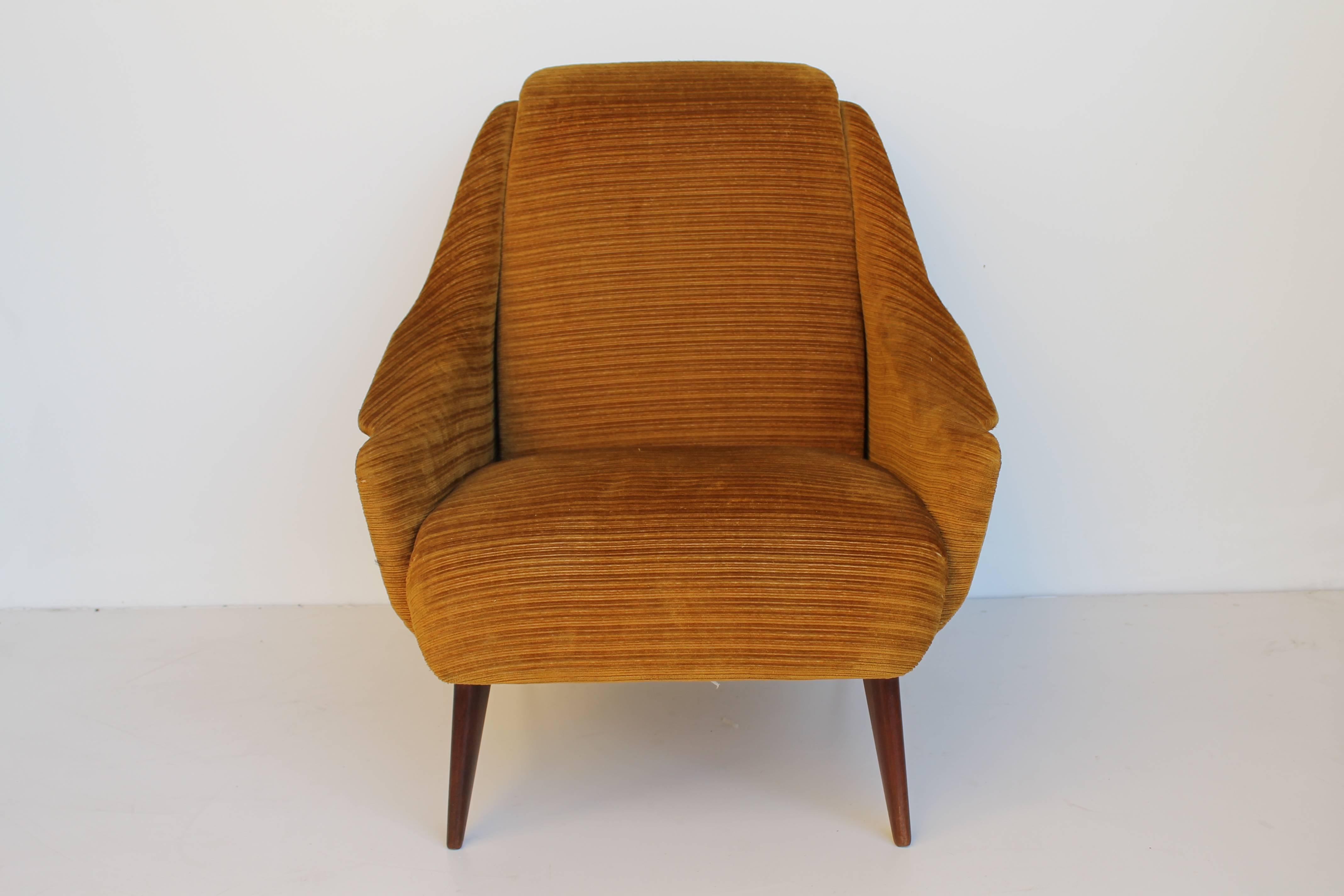 Mid-Century Modern 1950 Yellow Velvet with Teak feet Metal Beading Armchair Attributed to Isa For Sale