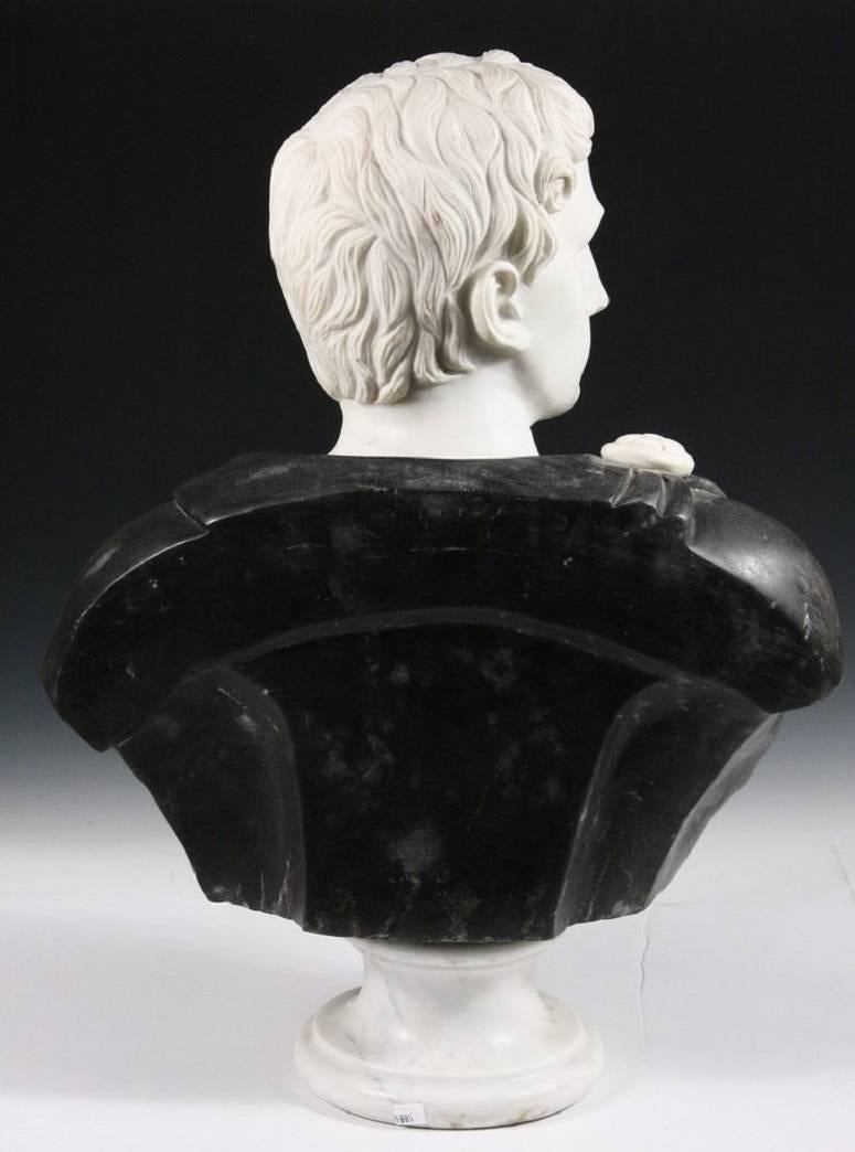 Carved Late 19th Century Black and White Italian Marble Bust of Roman Statesman For Sale