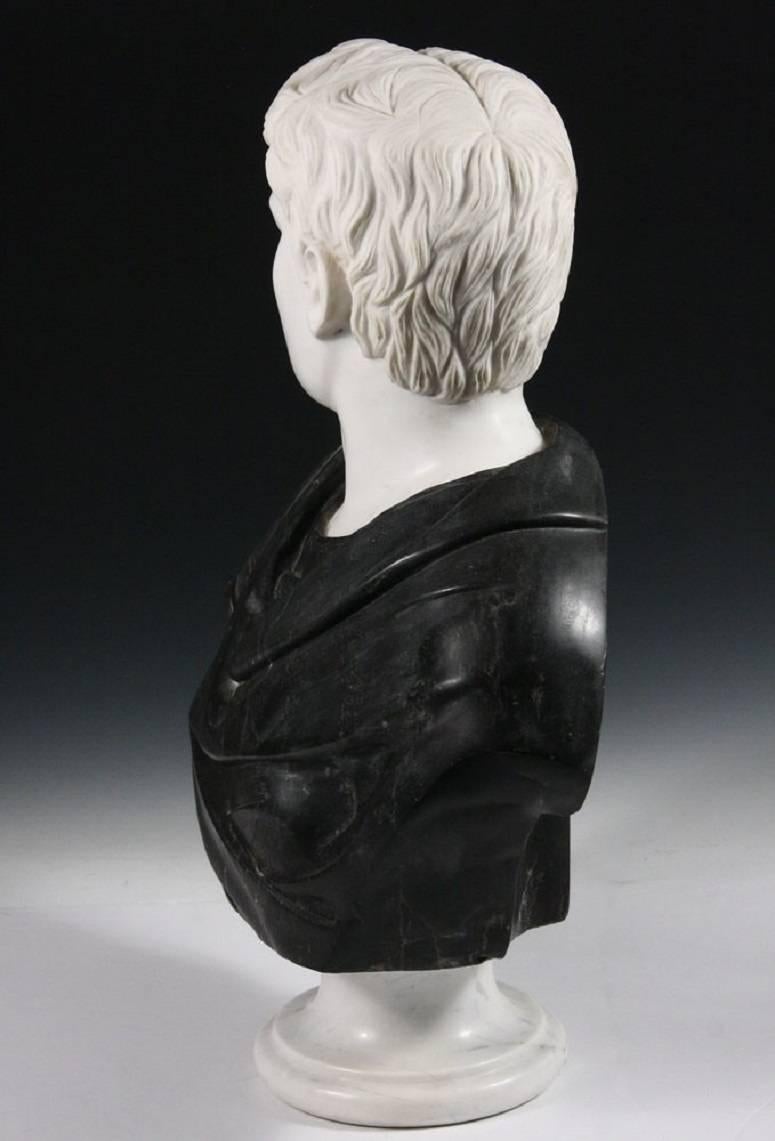 Late 19th Century Black and White Italian Marble Bust of Roman Statesman In Good Condition For Sale In Houston, TX