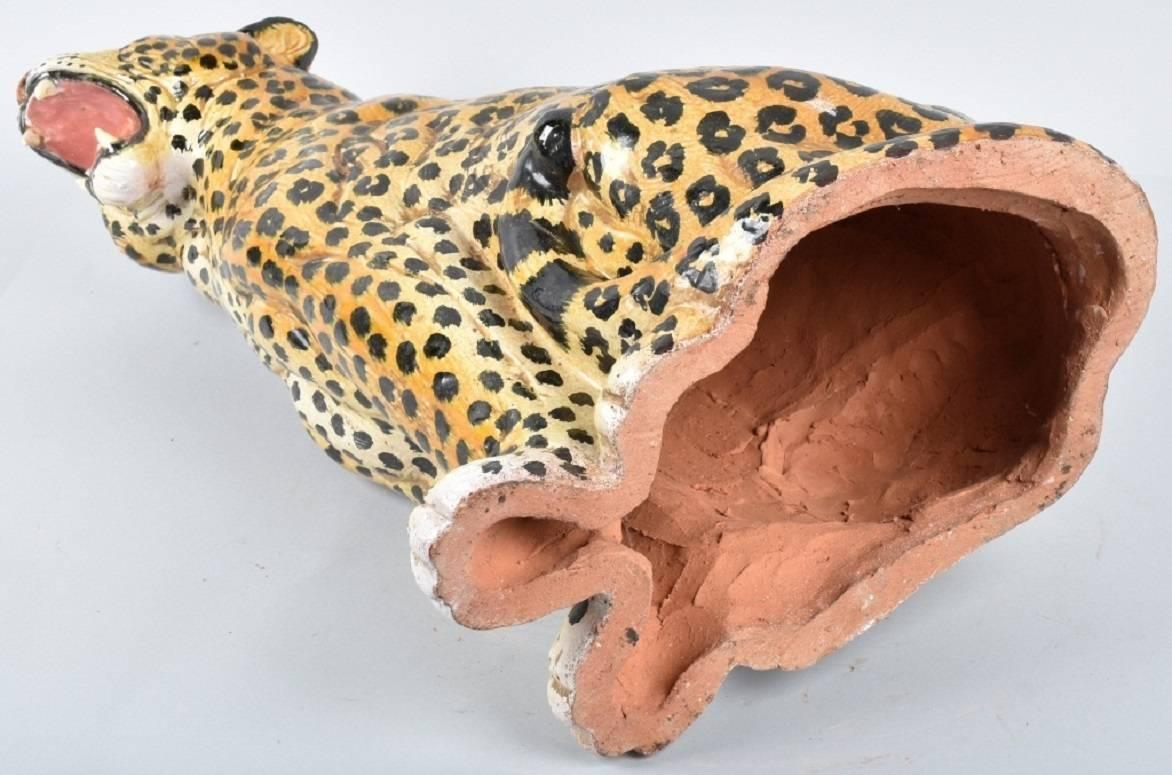 20th Century Italian Statue of Seated Leopard with Hand-Painted Details In Good Condition In Houston, TX