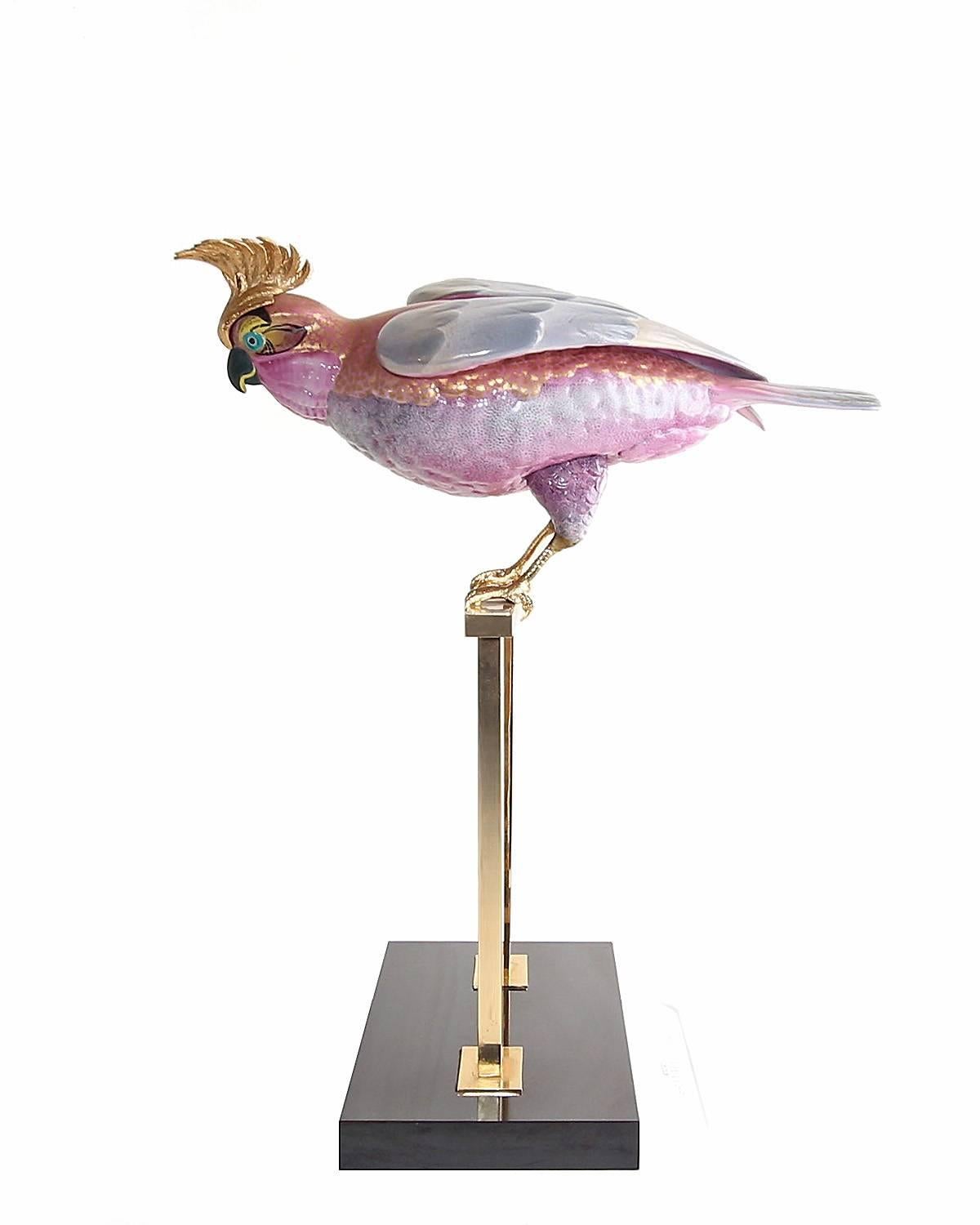 Mangani for Oggetti Hand-Painted Stylized Cockatoo Sculpture on Brass Base In Good Condition For Sale In Houston, TX