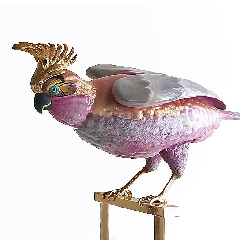 A masterwork of Italian craftsmanship by the Mangani family in partnership with the Oggetti company. This cockatoo has a gilt, painted and enameled porcelain body, raised on a brass base. These bird and fish sculptures by the Oggetti company were