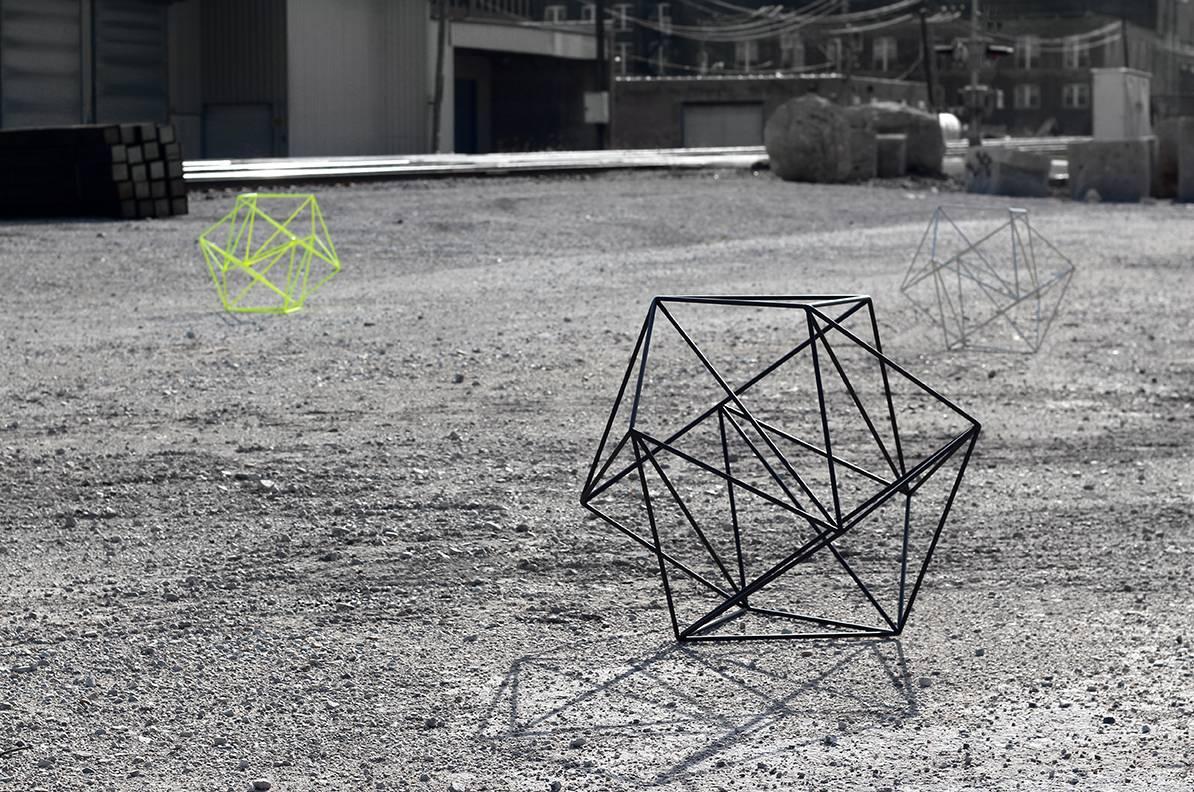 Minimalist ROVER - Powder-Coated Steel Minimal Geometric Sculptural Table Object For Sale