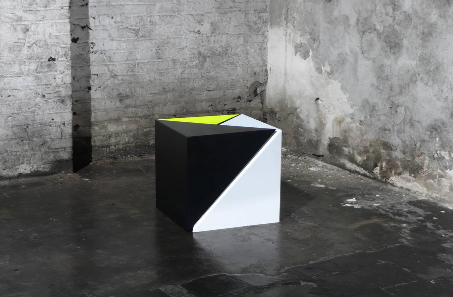 3:1 challenges the nesting table archetype with three unique pieces that intersect in three dimensions. 3:1 functions as a single cube or as three distinct side tables. It is comprised of matte powder-coated steel.

Custom colors available.