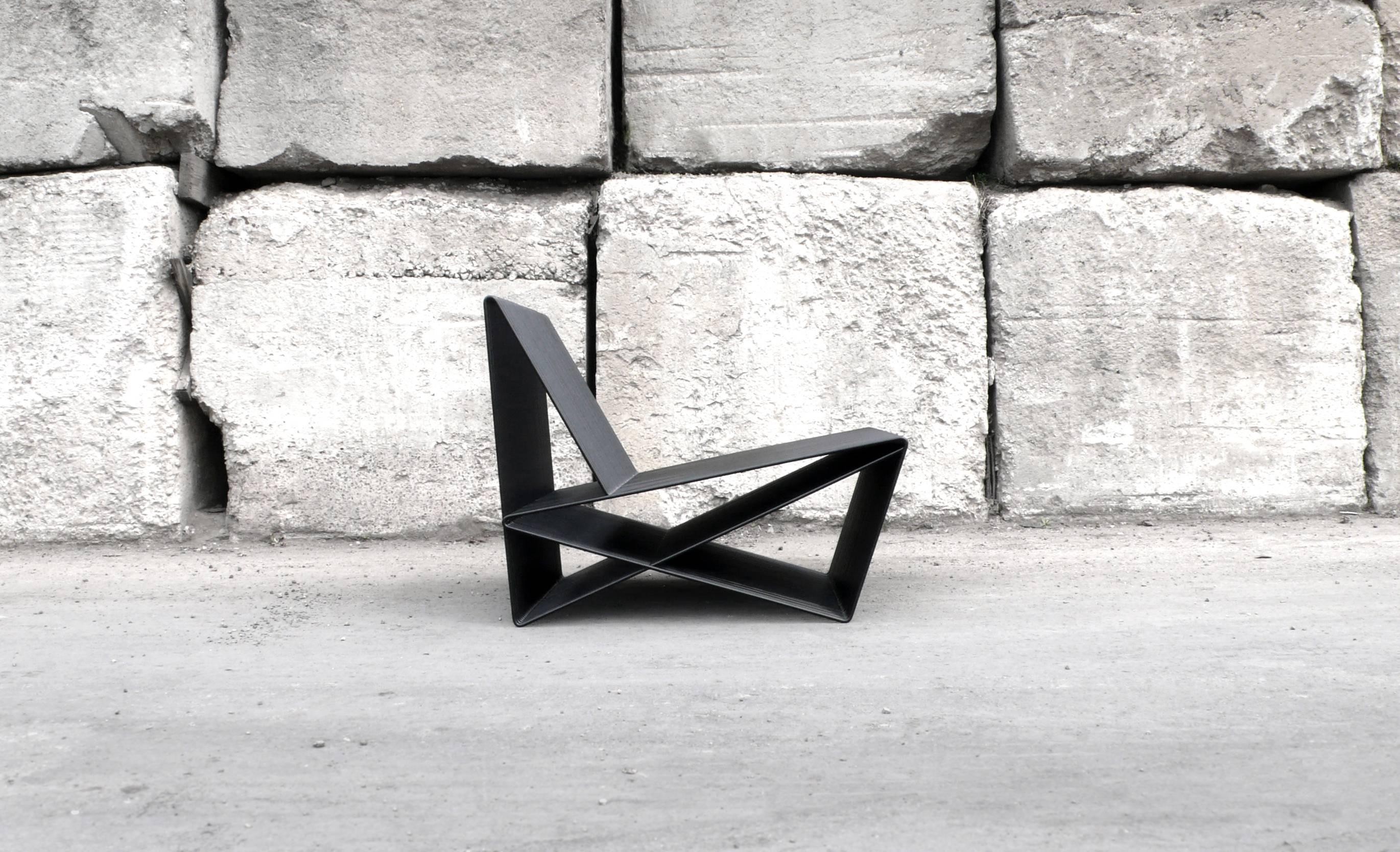 Circuit is a powder-coated steel rod lounge chair. Comprised of a series of loops that intersect at critical points to form its structure, Circuit challenges perception and form as it relates to structure. Its multiple planes of repeated lines
