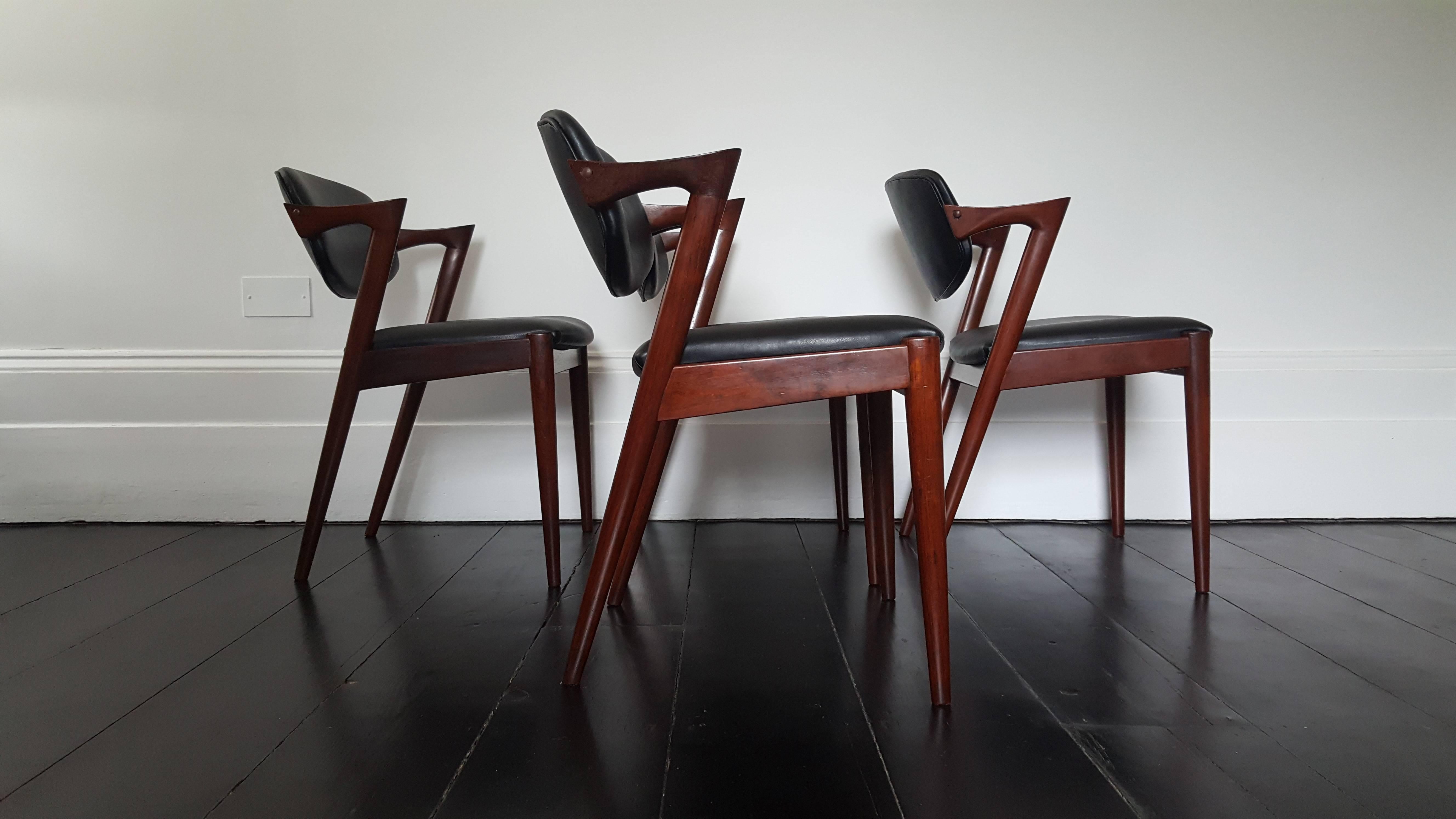Four Kai Kristiansen Model 42 Rosewood Frame Dining Chairs for Schou Andersen In Good Condition In London Road, Baldock, Hertfordshire