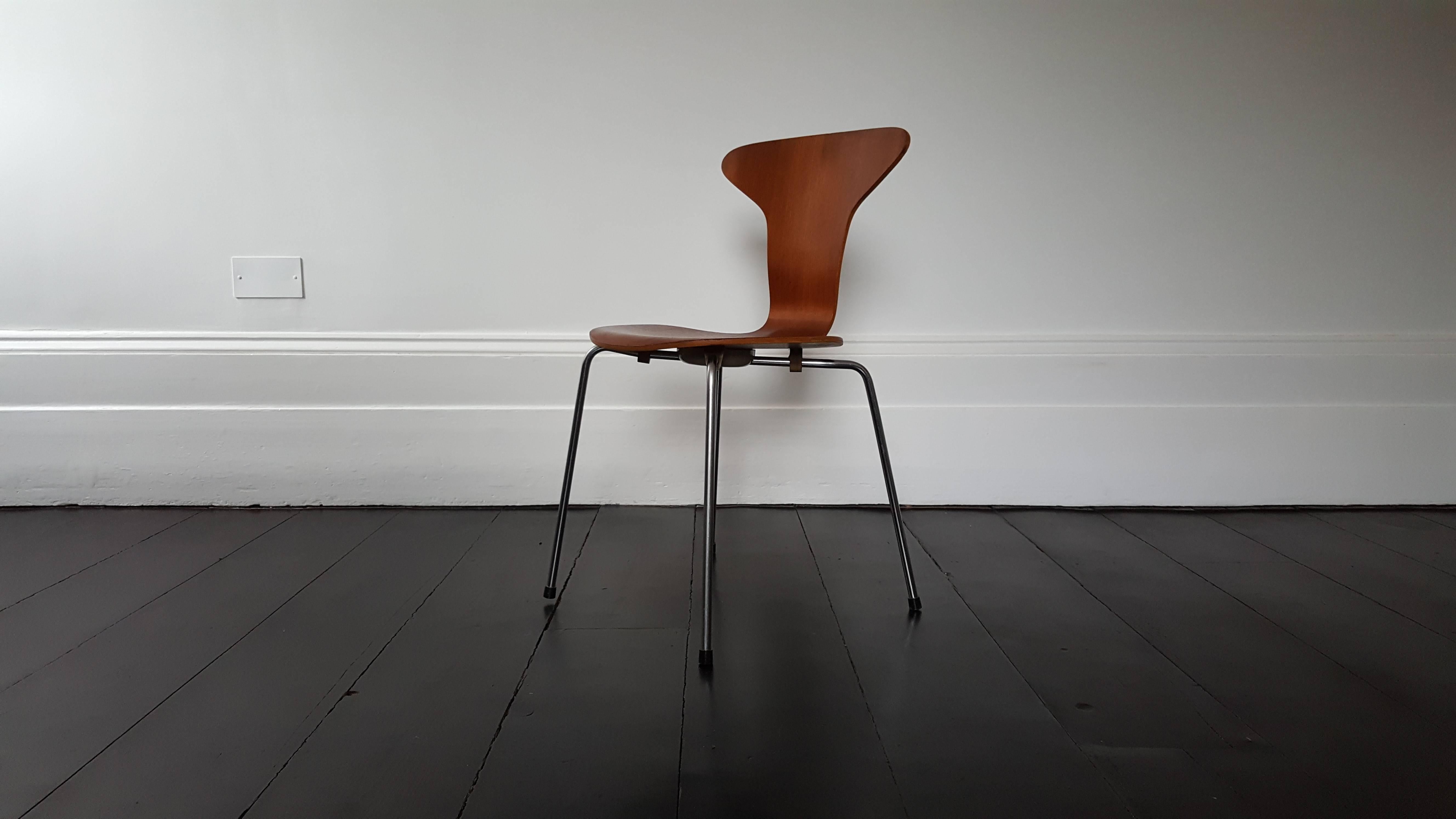 The 'Mosquito' chair by Arne Jacobsen for Fritz Hansen, 1955.

This chair is known as the Mosquito chair and designed by Arne Jacobsen for Fritz Hansen. It's Danish name it the 'Munkegaard' chair and was created in 1955.

We ship globally,