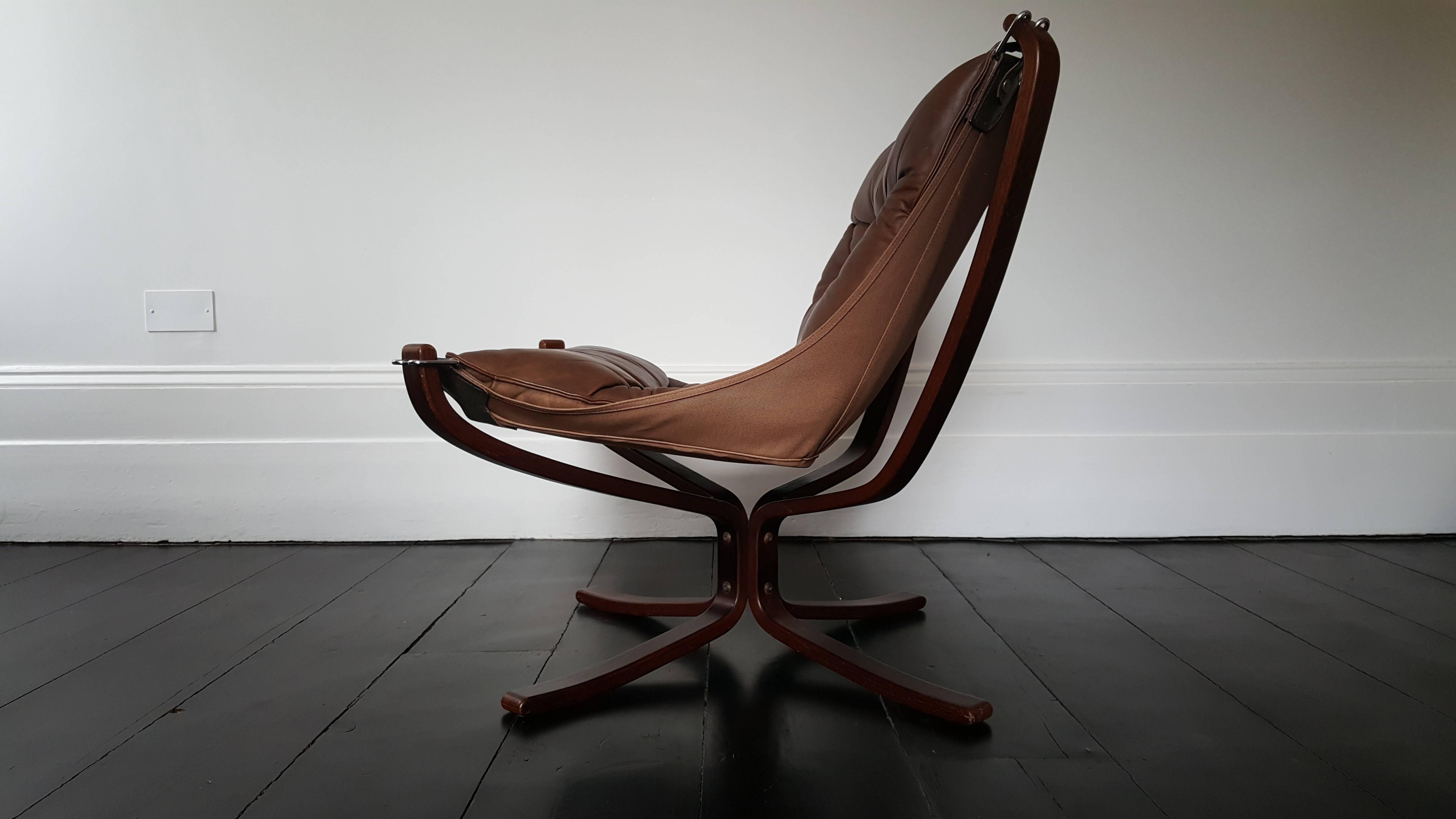 Stained Iconic Vintage 1970s Sigurd Ressell Designed Low-Backed X-Framed Falcon Chair