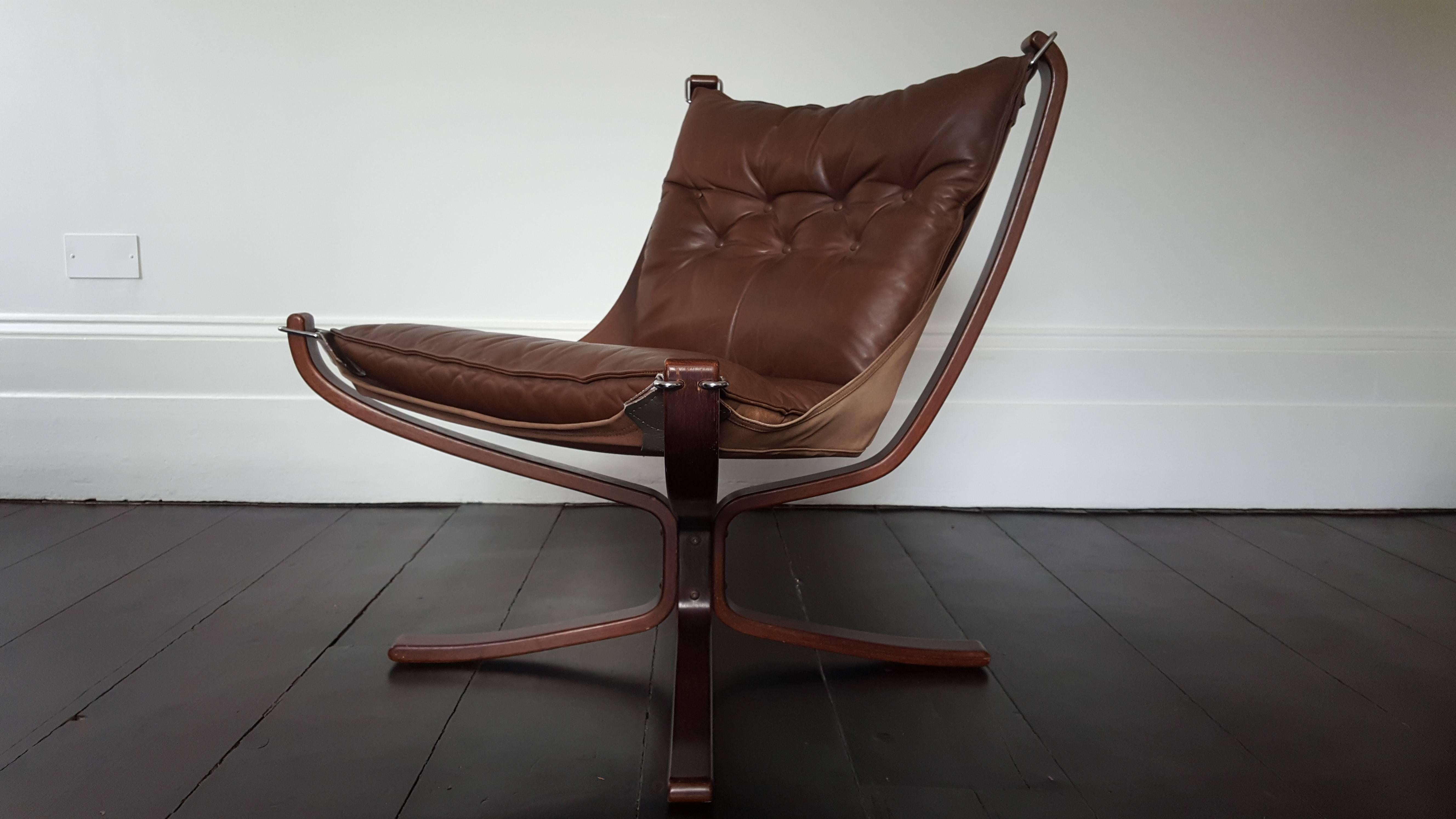 Norwegian Iconic Vintage 1970s Sigurd Ressell Designed Low-Backed X-Framed Falcon Chair