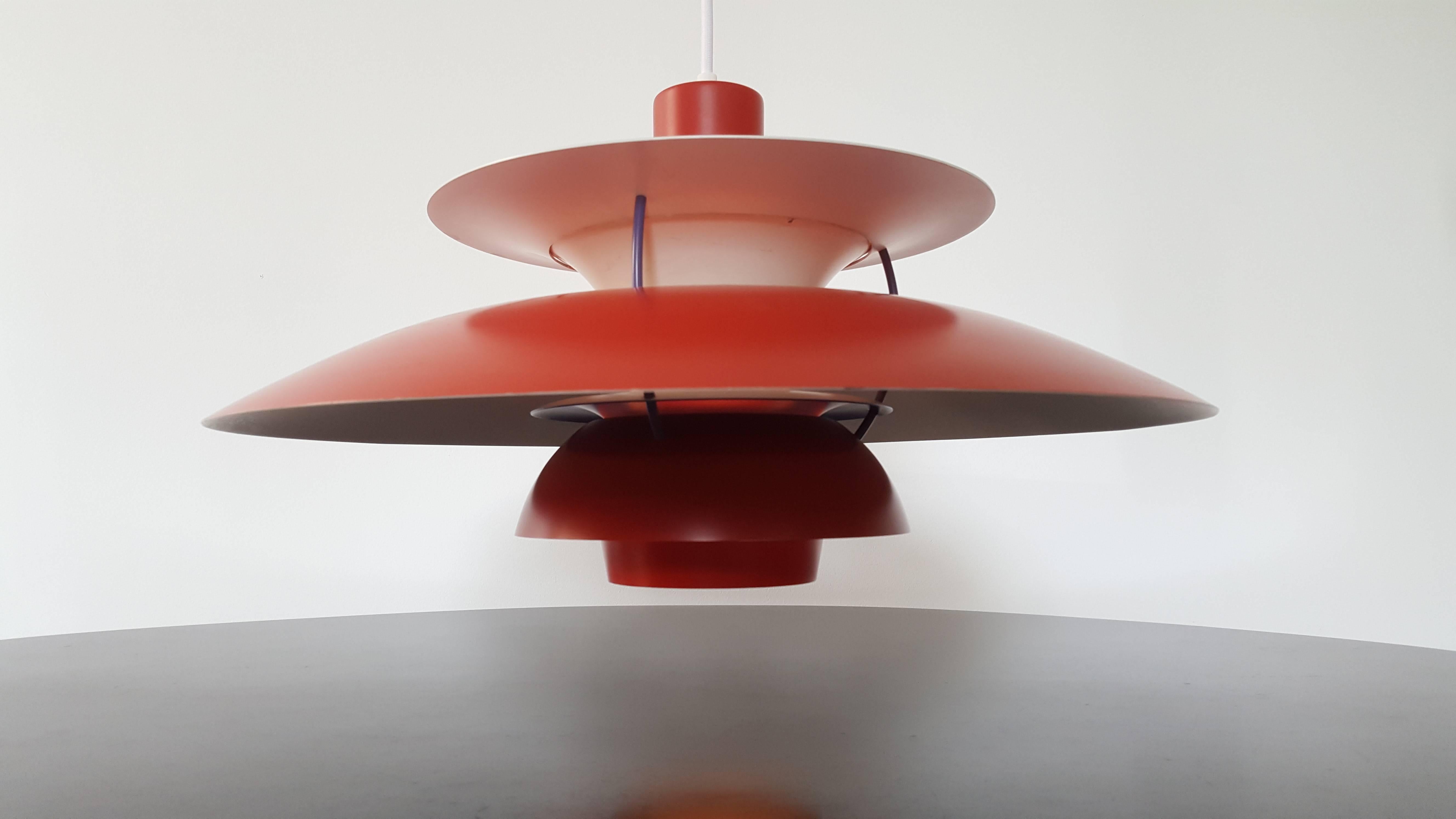 Poul Henningsen PH5 Pendant Light for Louis Poulsen Denmark, Red, Designed 1958 In Good Condition In London Road, Baldock, Hertfordshire