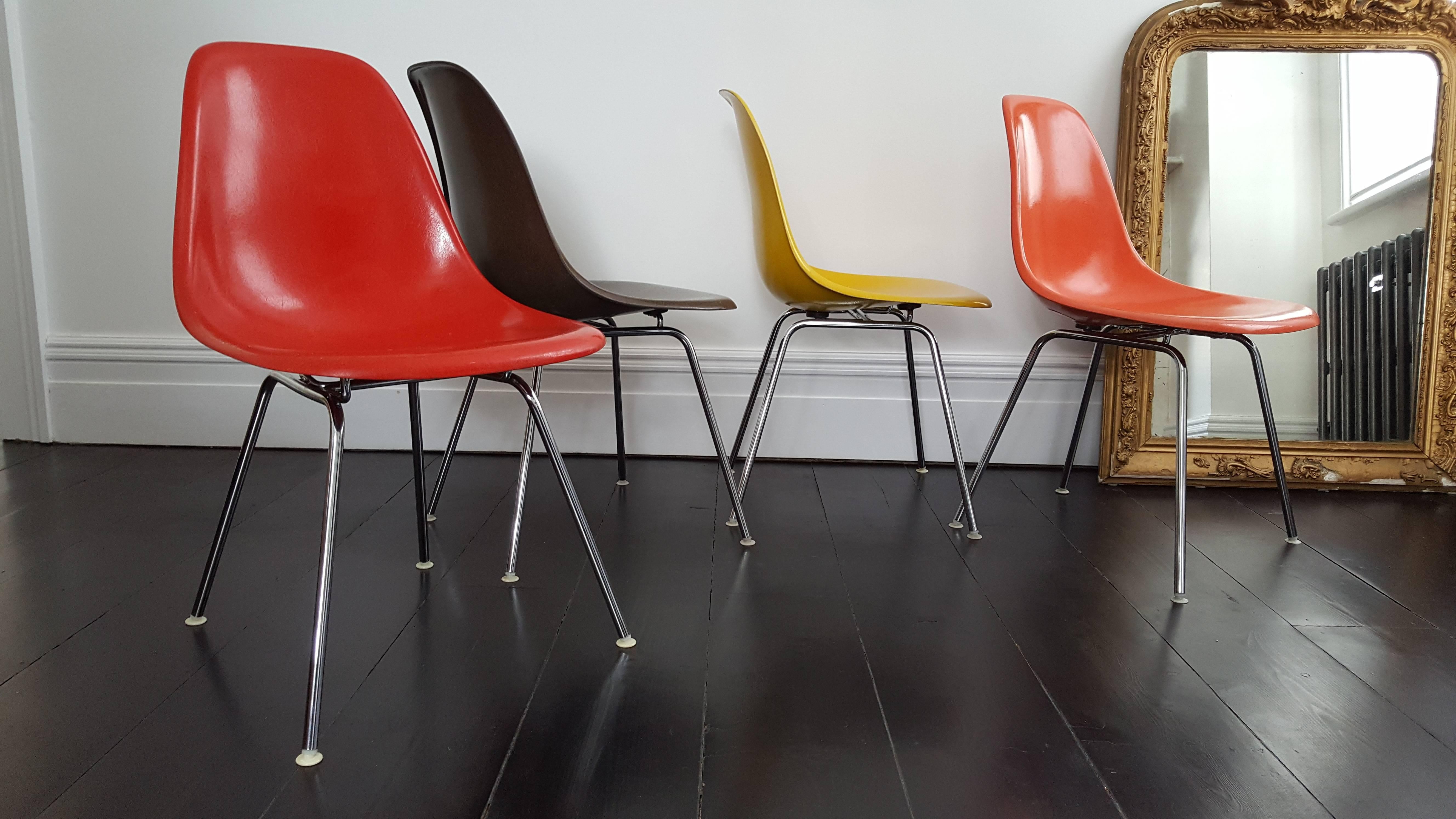 eames vintage chair