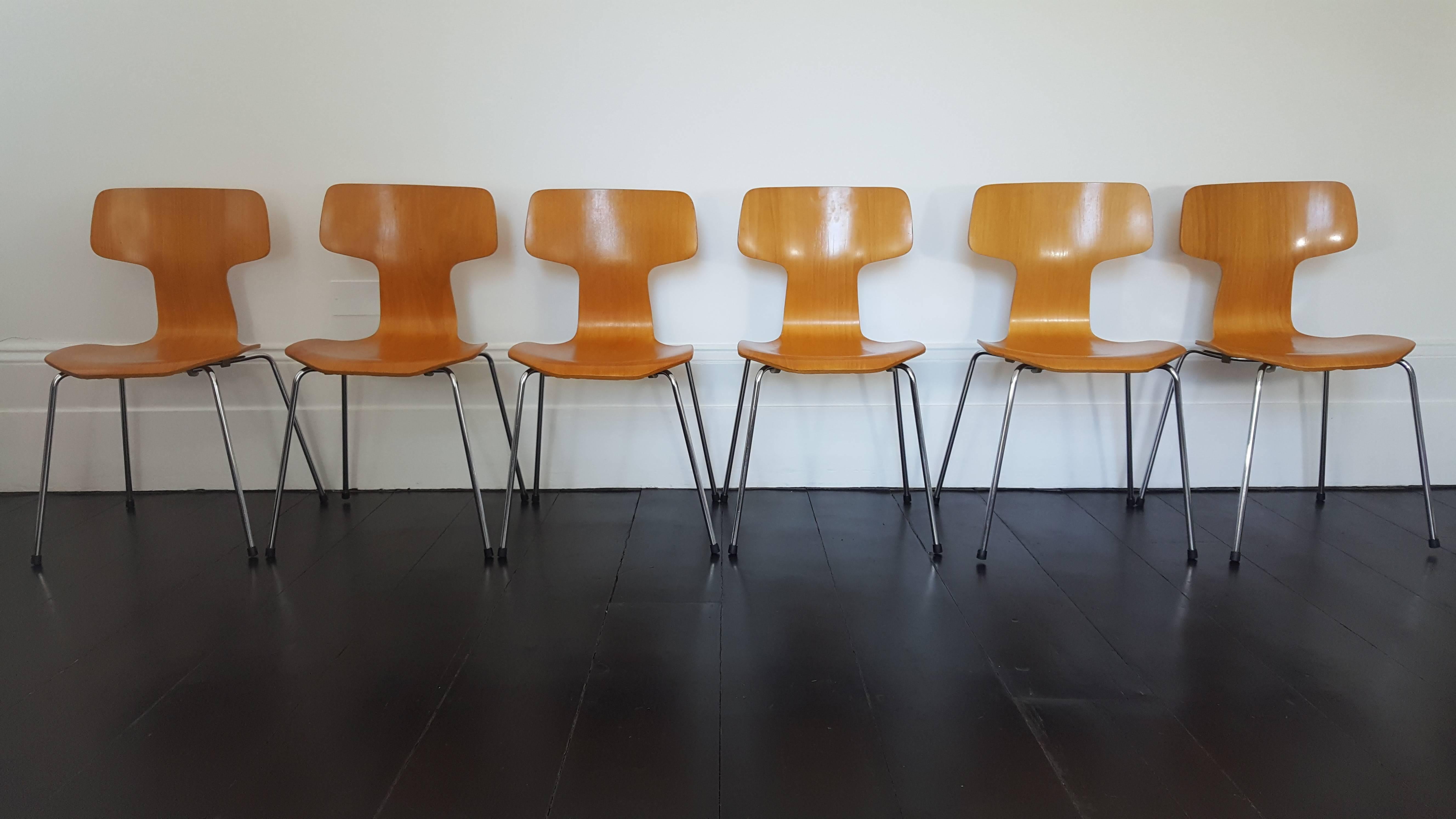 Beech model 3103 Hammer/T chairs by Arne Jacobsen for Fritz Hansen.