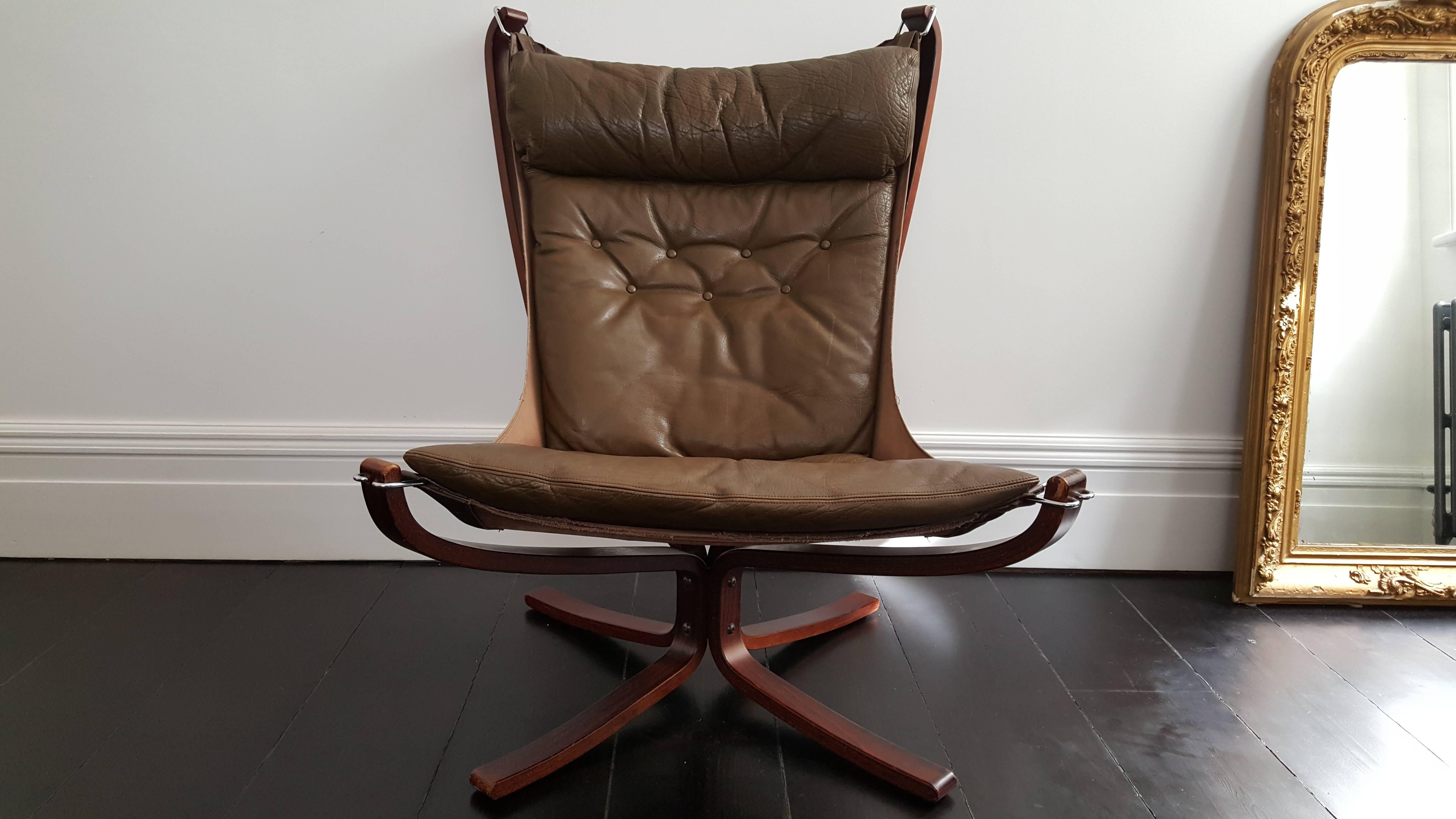 Mid-Century Modern Vintage 1970s Sigurd Ressell Designed High-Backed X-Framed Falcon Chair