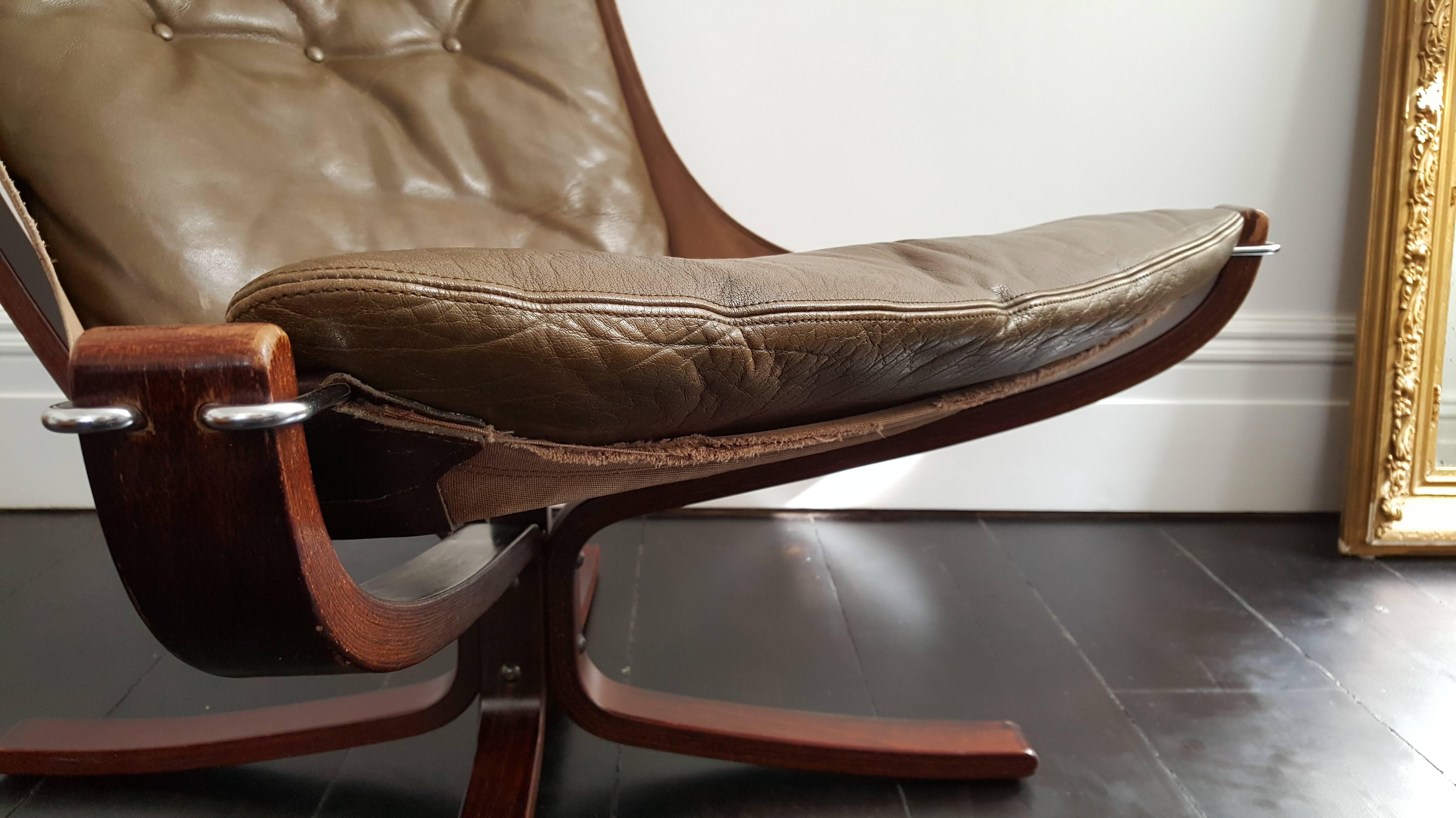 20th Century Vintage 1970s Sigurd Ressell Designed High-Backed X-Framed Falcon Chair