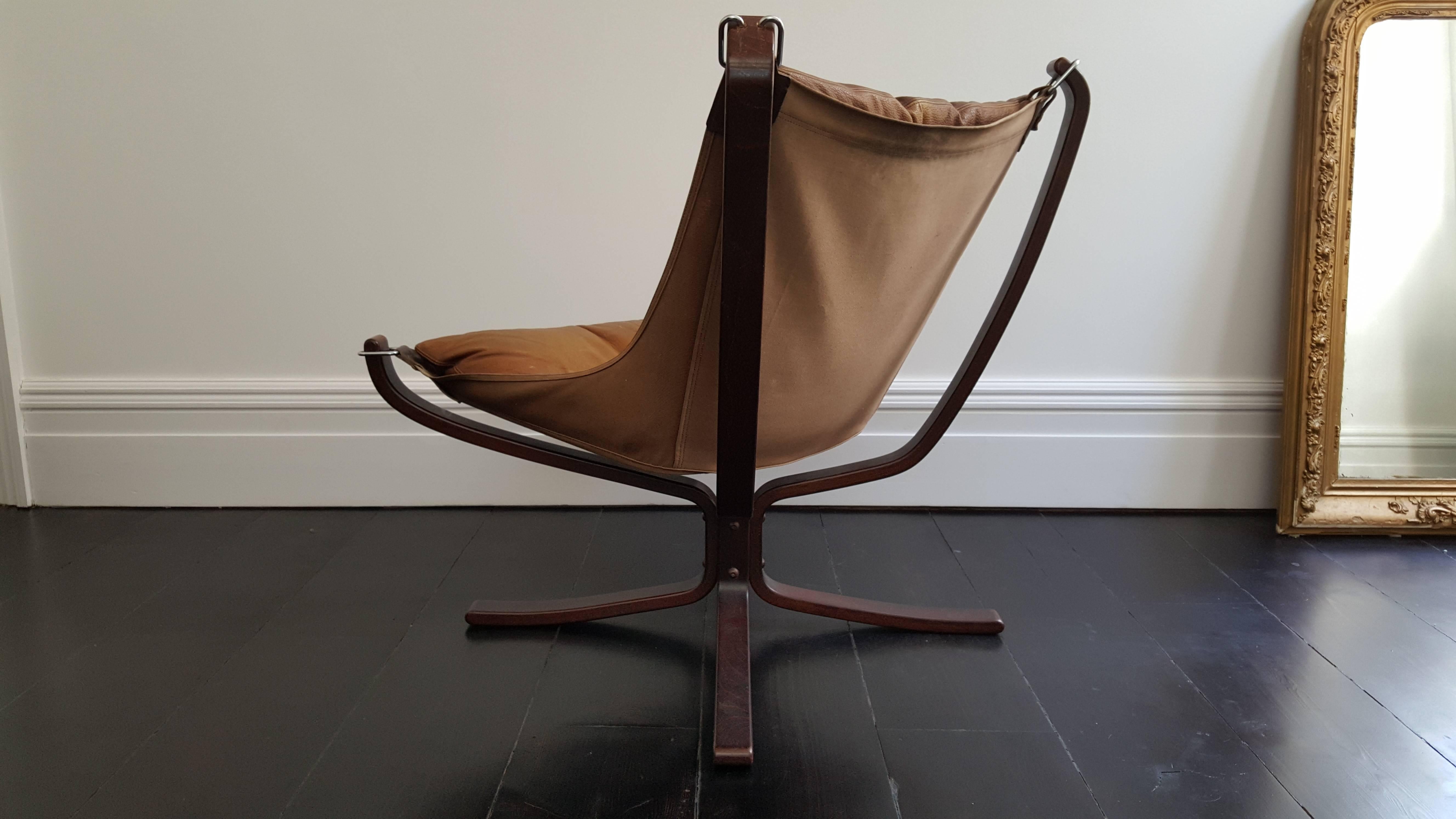 Mid-Century Modern Vintage 1970s Sigurd Ressell Designed Low-Backed X-Framed Falcon Chair