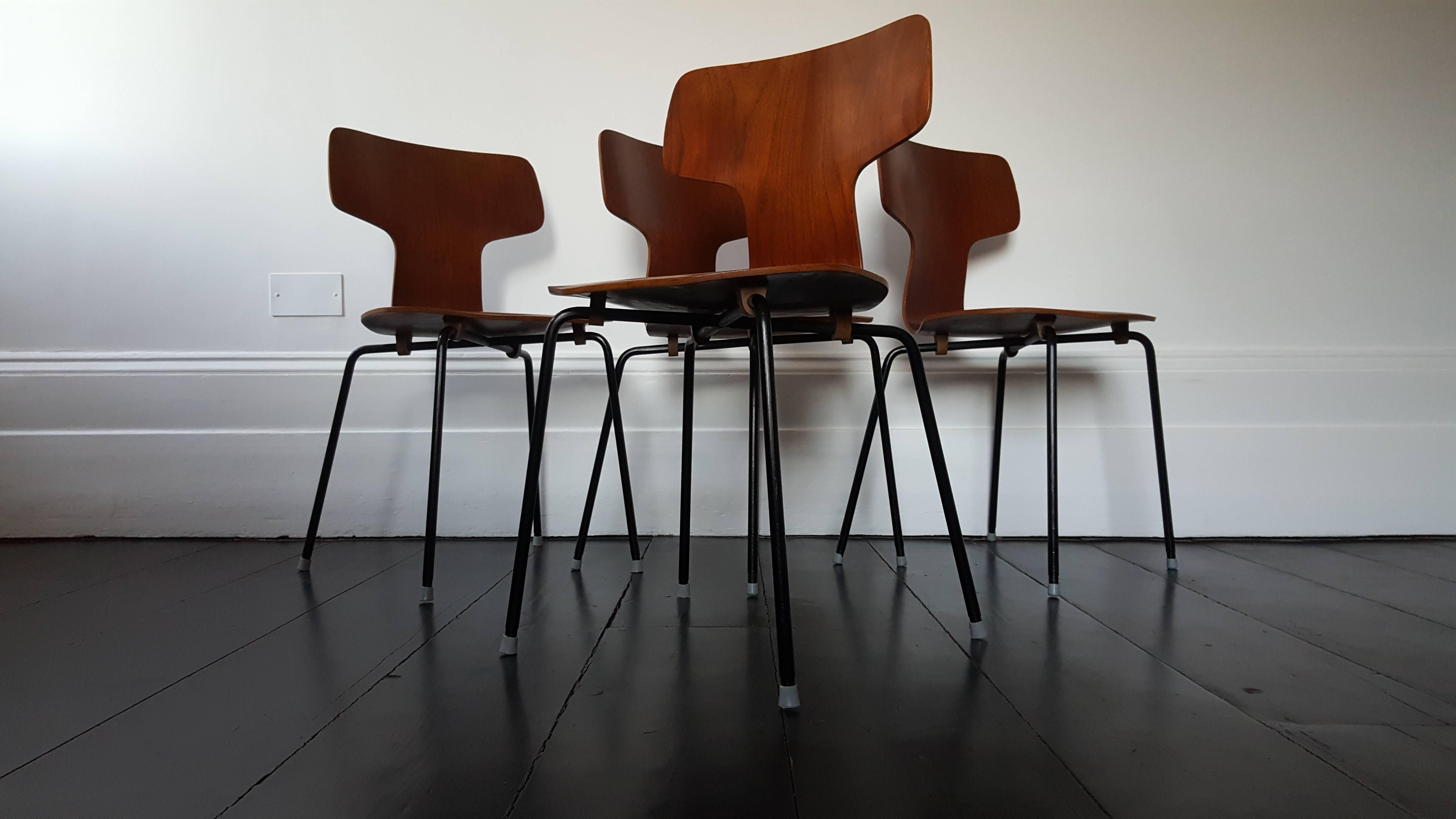 jacobsen chairs