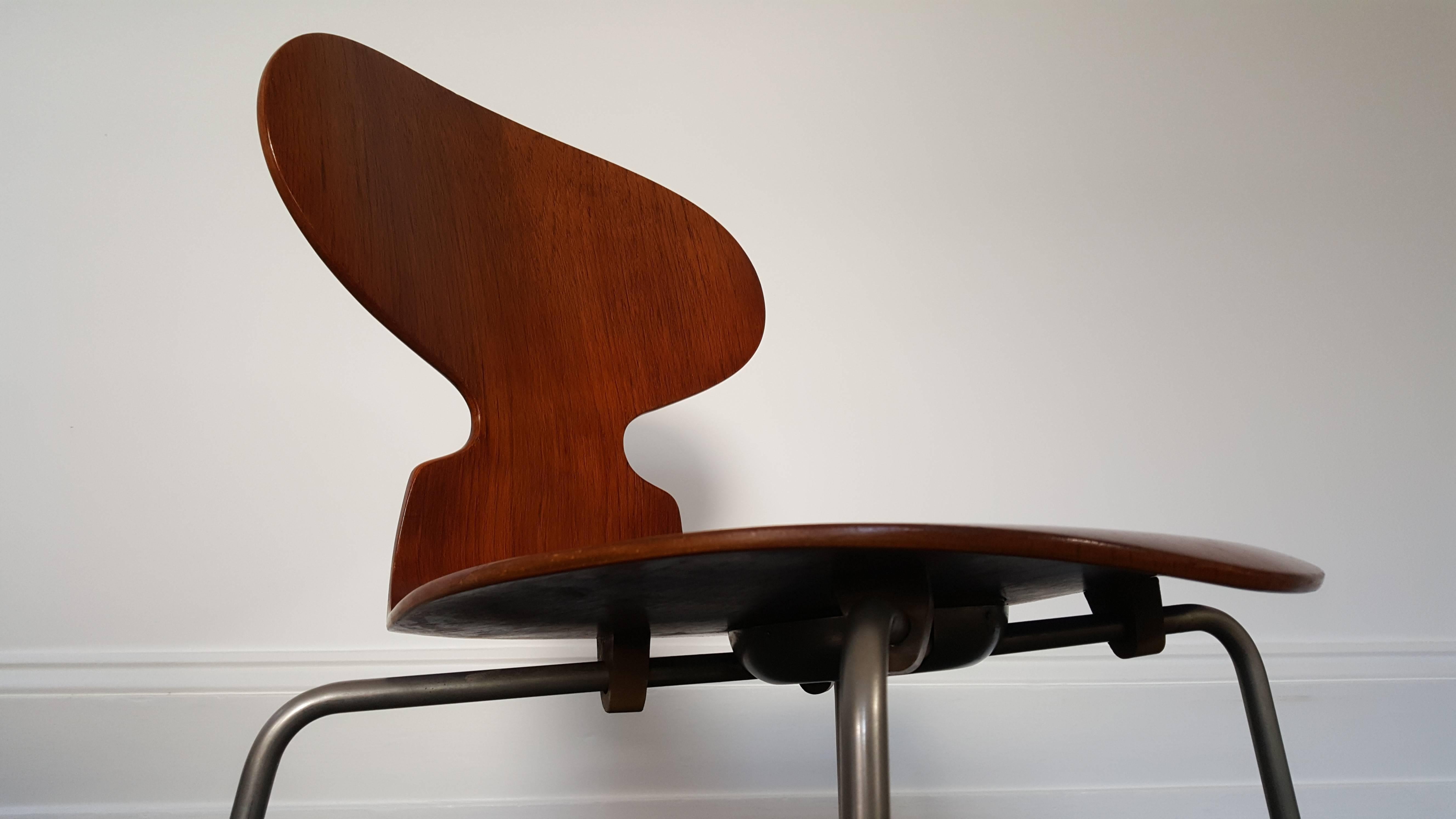 Model 3100 'Ant' Chair by Arne Jacobsen for Fritz Hansen, 1952 In Good Condition In London Road, Baldock, Hertfordshire